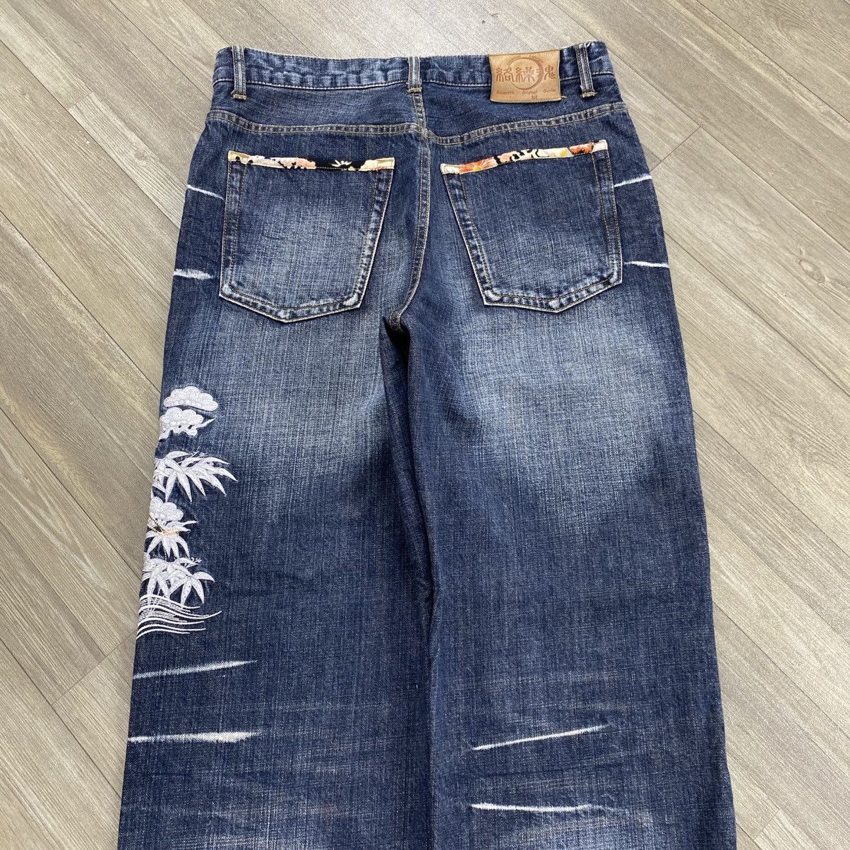 Karakuri Tamashii Vintage Karakuri Tamashii Phoenix Bird Embroidered Jeans Size US 33 - 20 Thumbnail