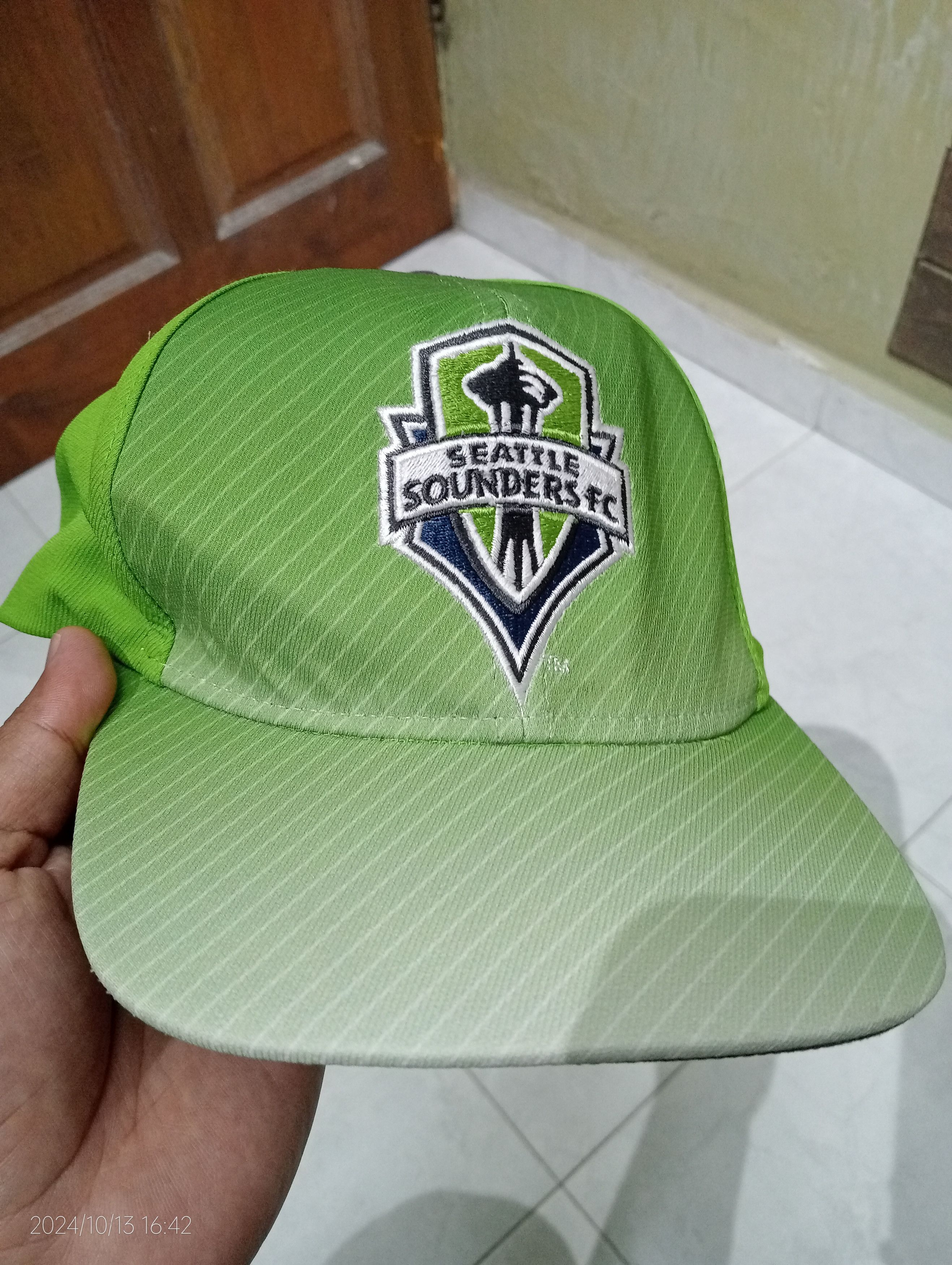 Adidas Vintage Adidas MLS Seattle Sounders FC Cap Size ONE SIZE - 1 Thumbnail
