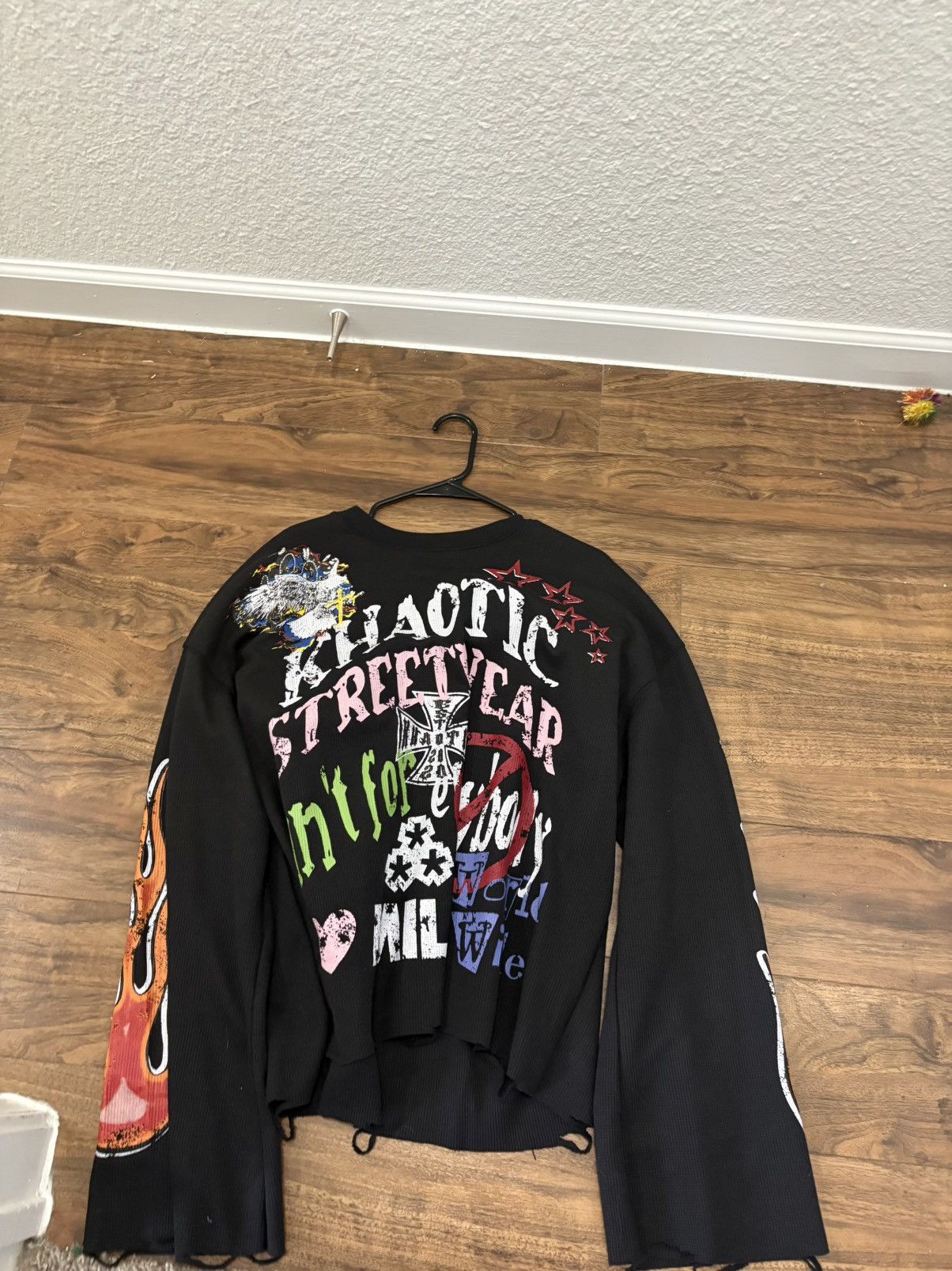Other Black khaotic long sleeve Size US XL / EU 56 / 4 - 1 Thumbnail