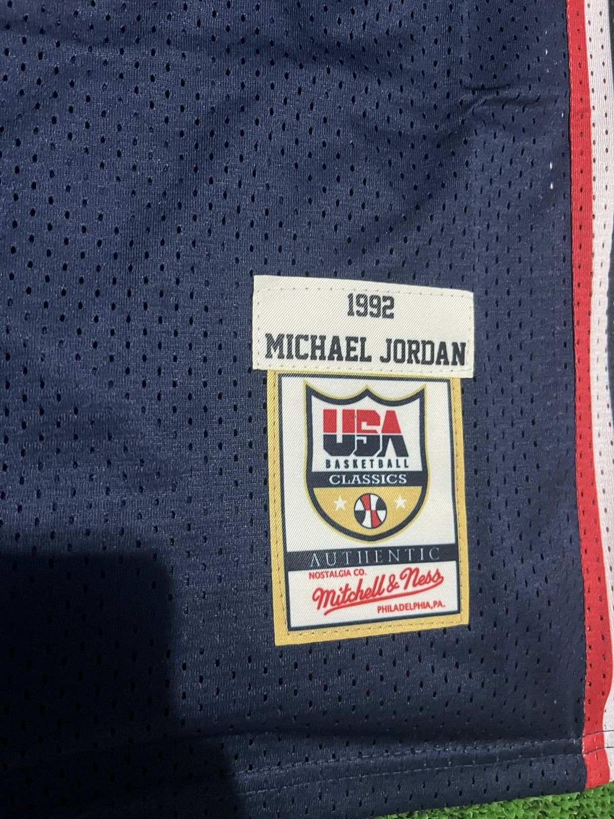 NBA Michael Jordan Dream Team 1992 "USA" Jersey 🏀L, M and XL Size US L / EU 52-54 / 3 - 4 Thumbnail