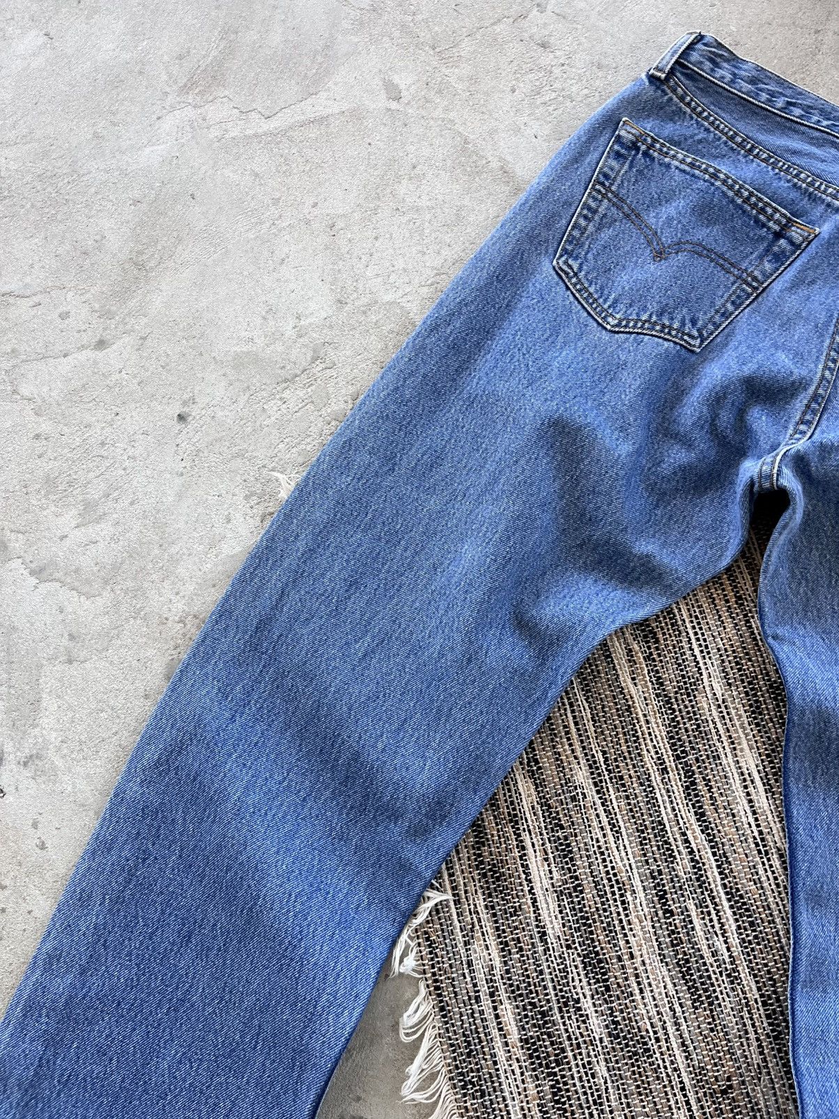 Levi's Vintage Levis 501 Denim Jeans 32x30 Straight Fit Workwear Size US 32 / EU 48 - 13 Thumbnail