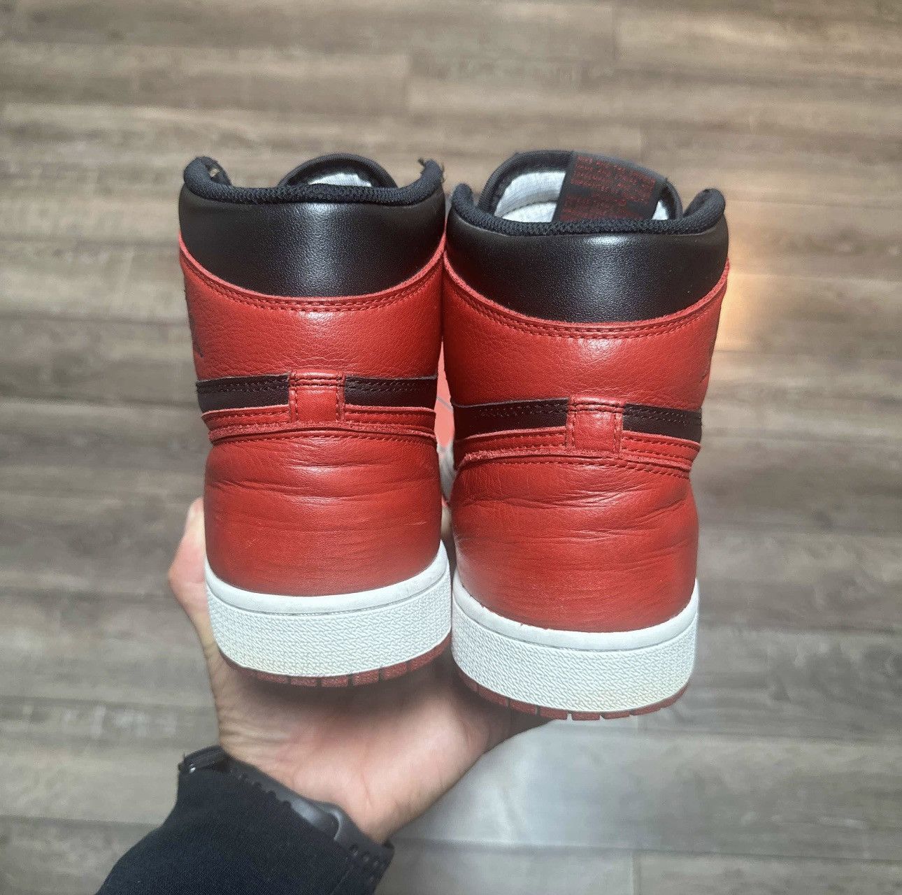 Nike Air Jordan 1 Retro High OG 'Banned' 2016 Size US 10 / EU 43 - 5 Thumbnail