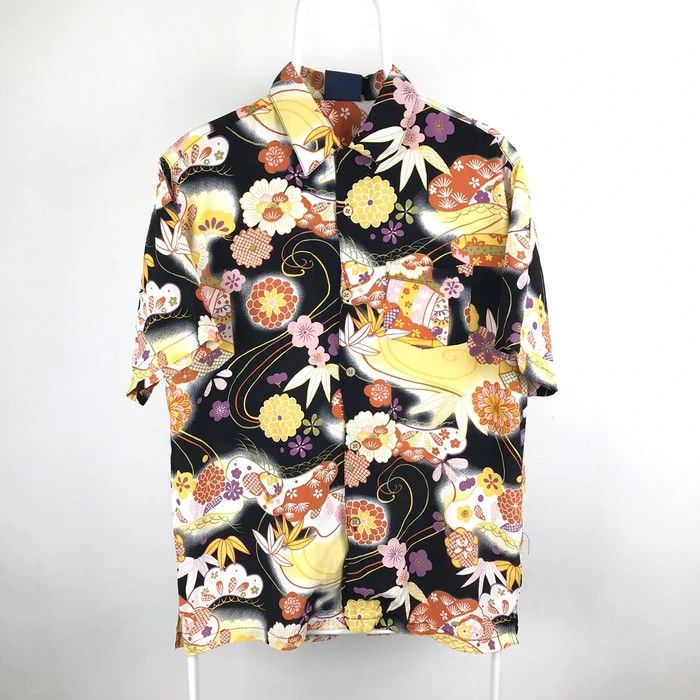 Japanese Brand (SY0193) RARE! SAKURA BLOSSOM FULLPRINT JAPAN HAWAII SHIRT Size US M / EU 48-50 / 2 - 1 Thumbnail