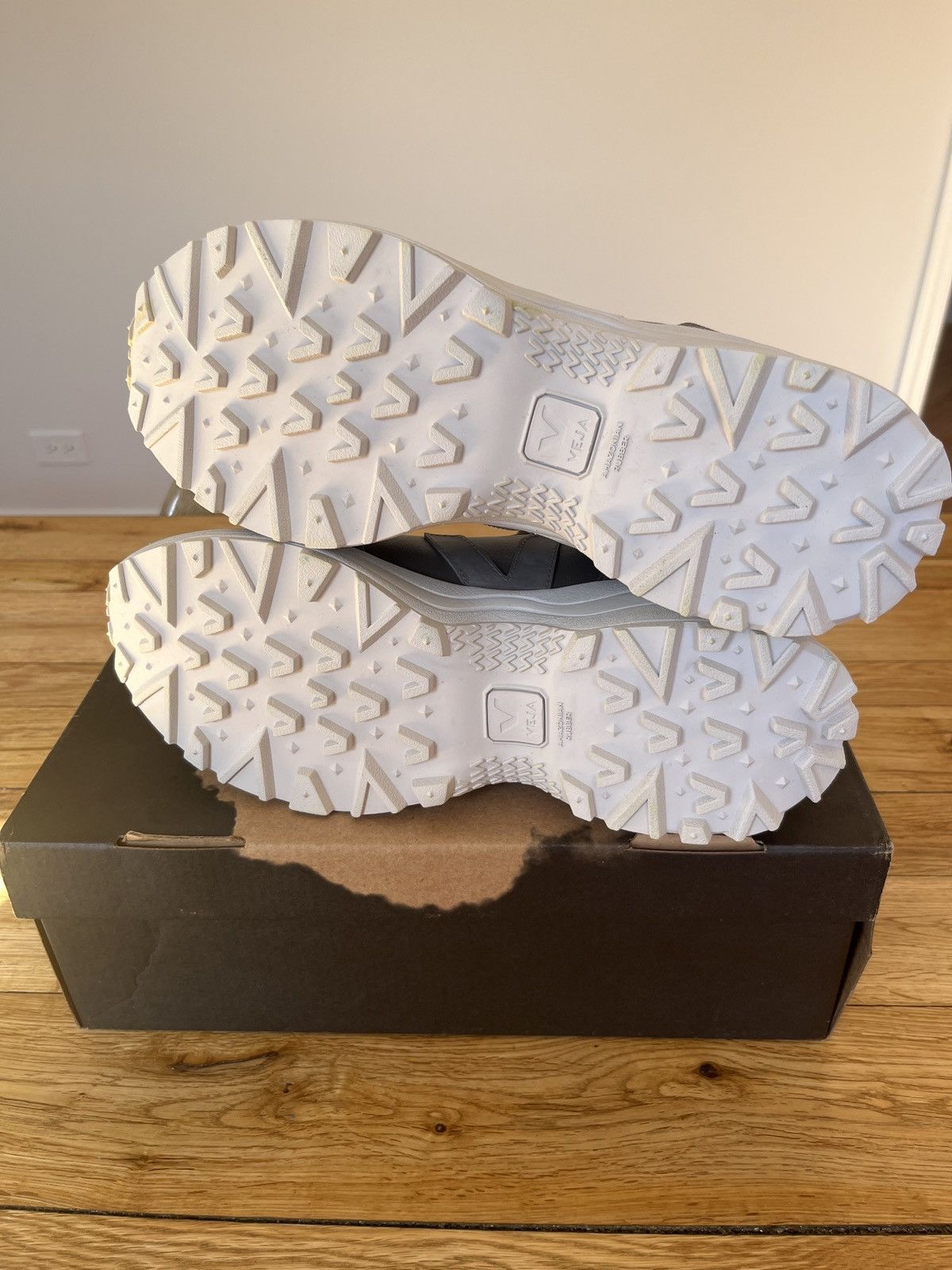 Rick Owens × Veja Rick Owens x Veja Hiking Sneaker Dust F/W21 43/10 brand new Size US 10 / EU 43 - 5 Thumbnail