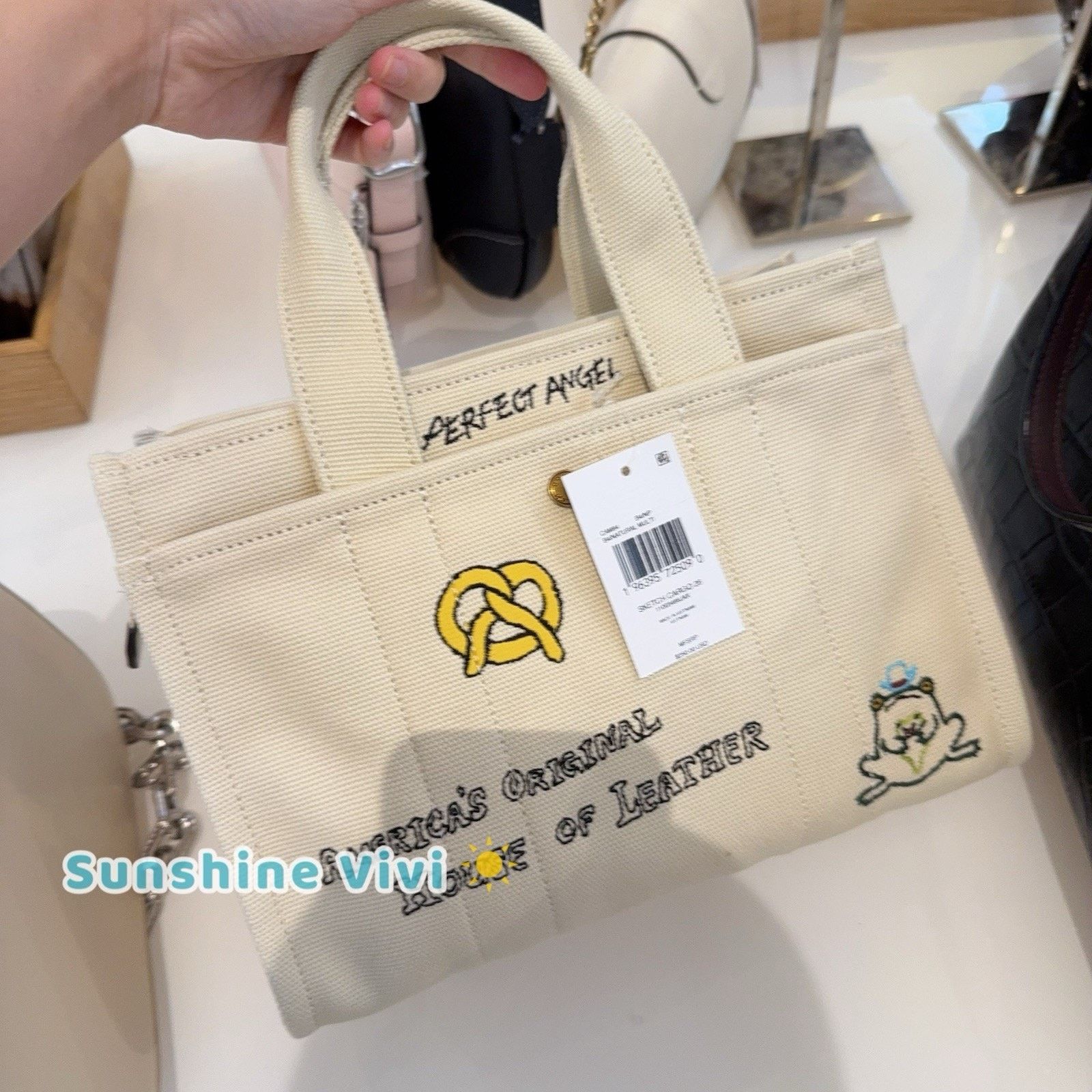 Coach NWT Coach Cargo Tote Bag 26 With Sketch Print CAM64 Handbag Size ONE SIZE - 6 Thumbnail