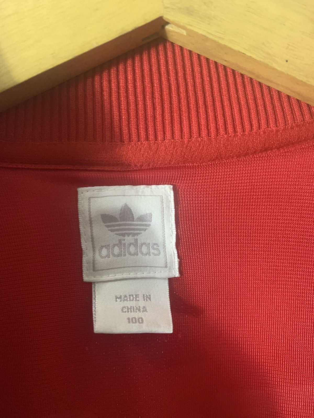 Adidas Tracktop Adidas Peru Casual Streetwear Size US M / EU 48-50 / 2 - 5 Thumbnail