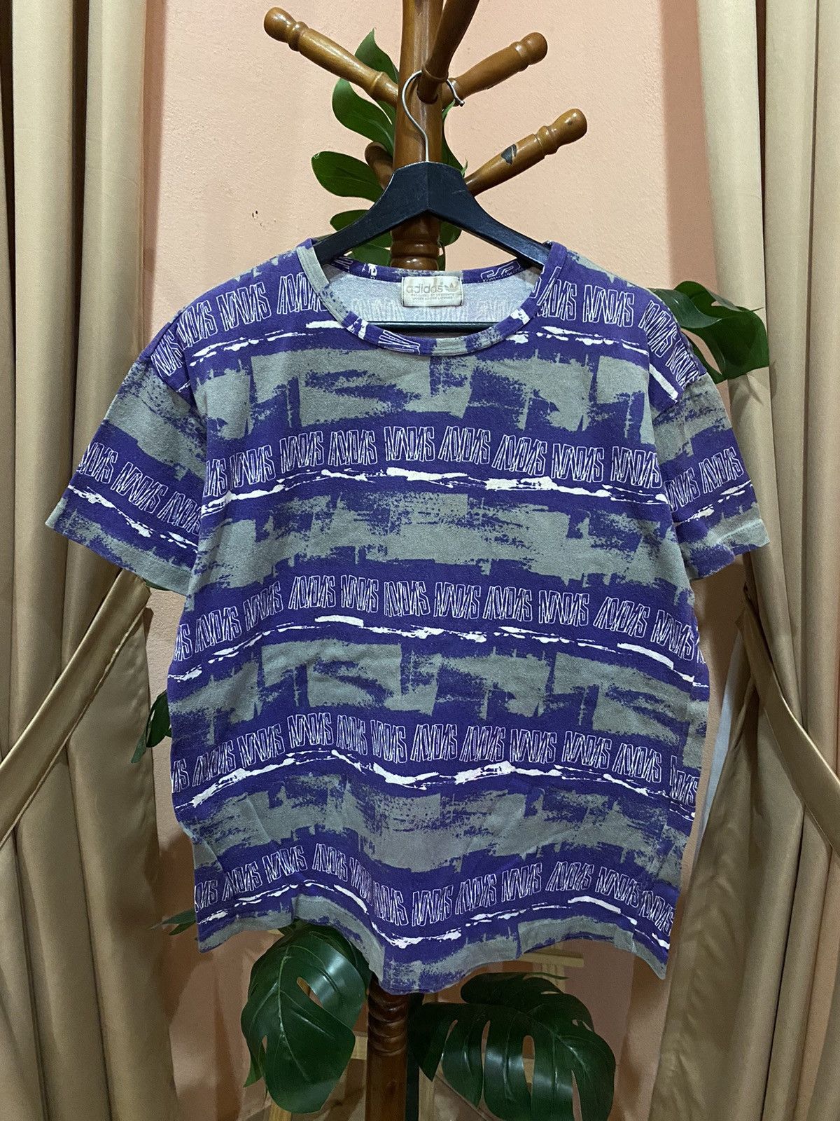 Rare 1980s Adidas Japan Purple Graphic Design by Descente