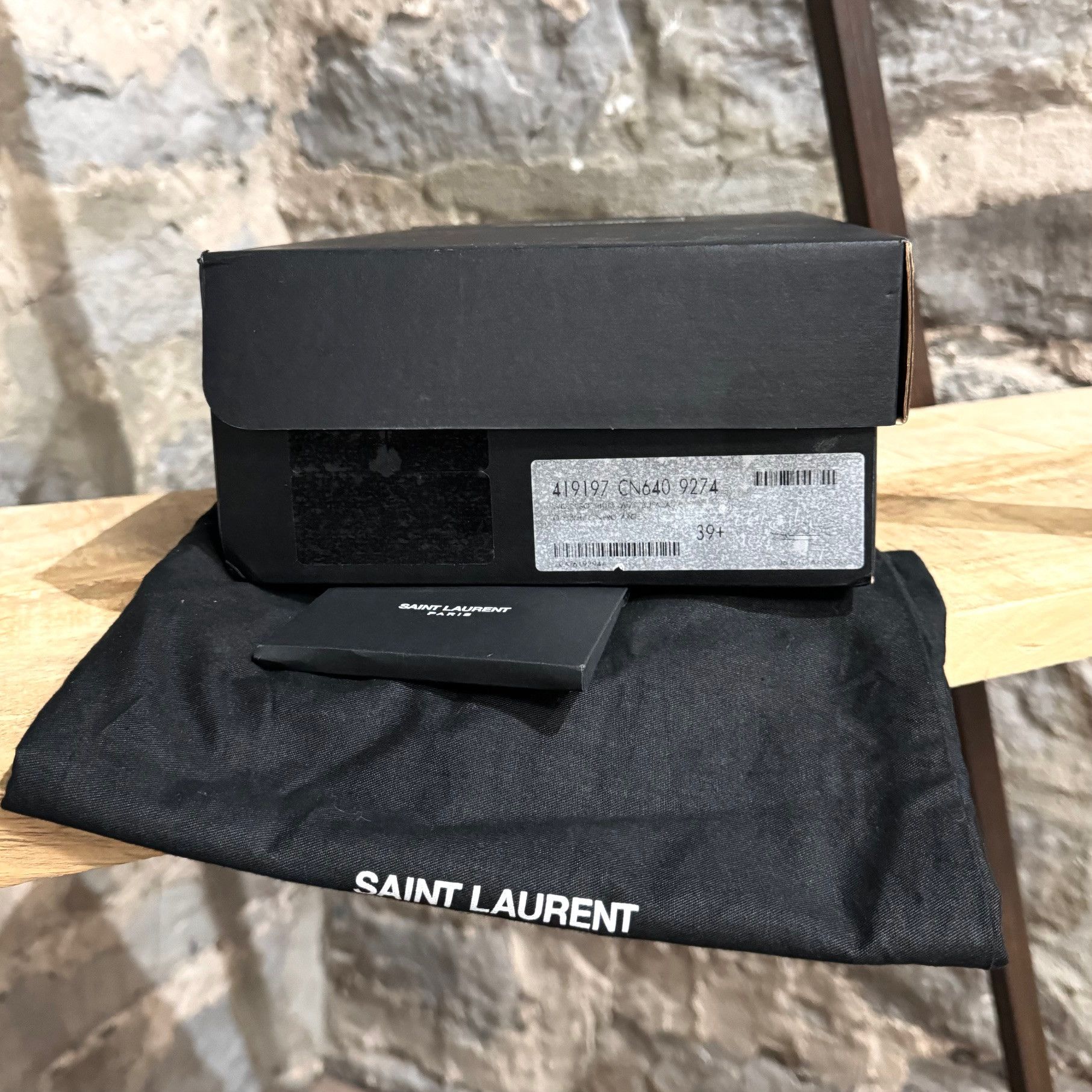 Saint Laurent Paris Saint Laurent White Leather Stars Appliqué Court Sneakers Size US 9.5 / IT 39.5 - 13 Thumbnail