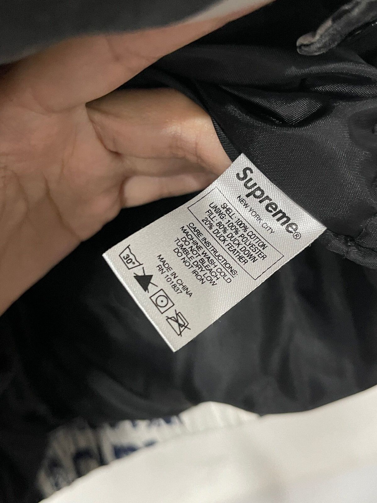 Supreme Supreme New York License Plate Puffy Jacket Size US L / EU 52-54 / 3 - 8 Thumbnail
