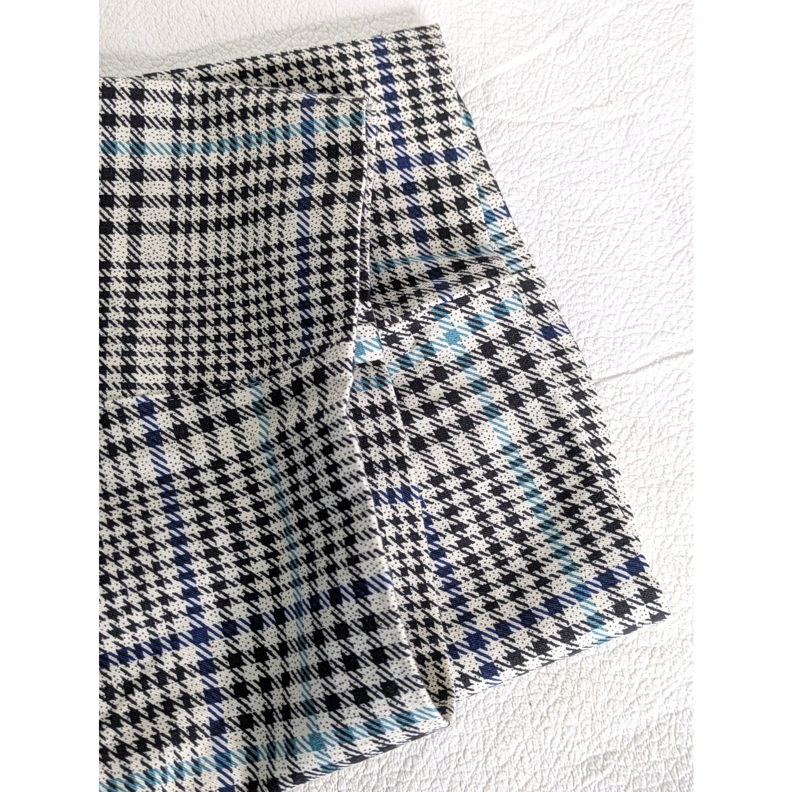 Old Navy Old Navy Hi Rise Pixie Pants 28 Houndstooth Black White Blue Size 28" / US 6 / IT 42 - 10 Thumbnail