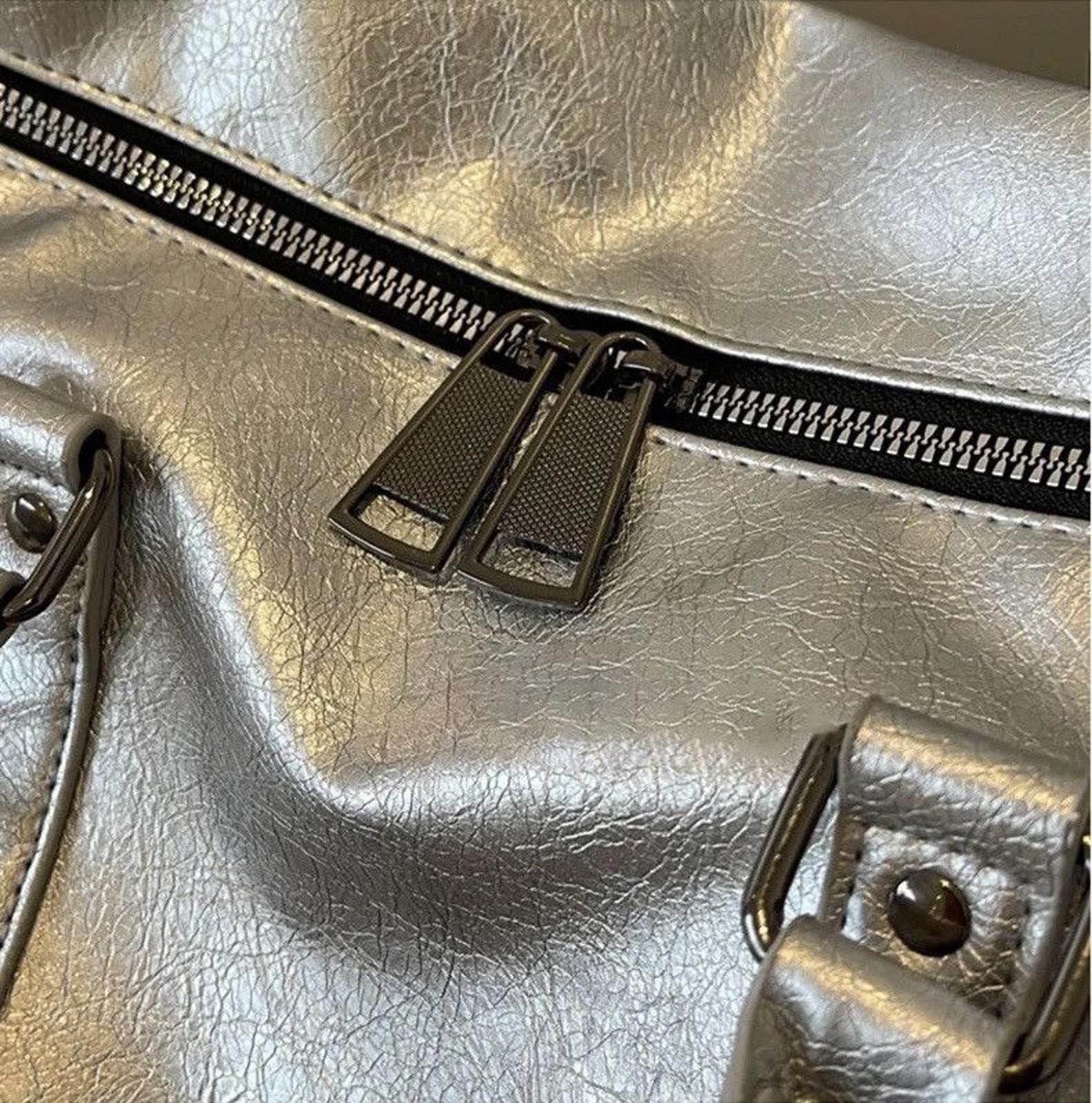 Leather PU Leather Fitness Travel Bag Large Capacity Size ONE SIZE - 7 Thumbnail