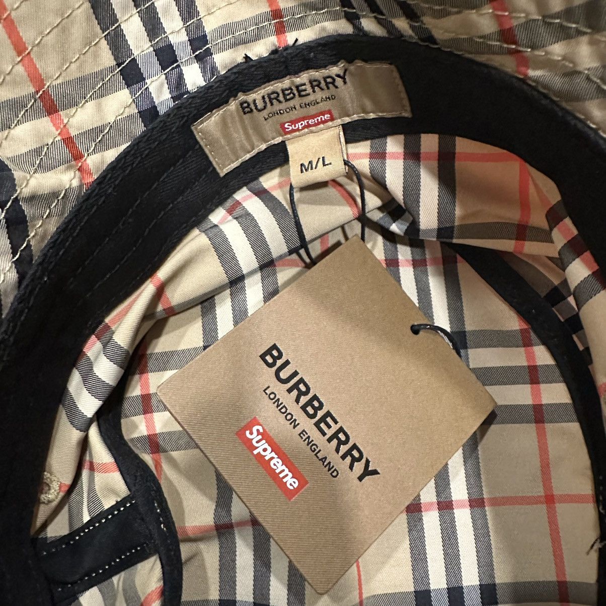 Burberry × Supreme Supreme Burberry bucket hat Sz M/L Size ONE SIZE - 3 Thumbnail