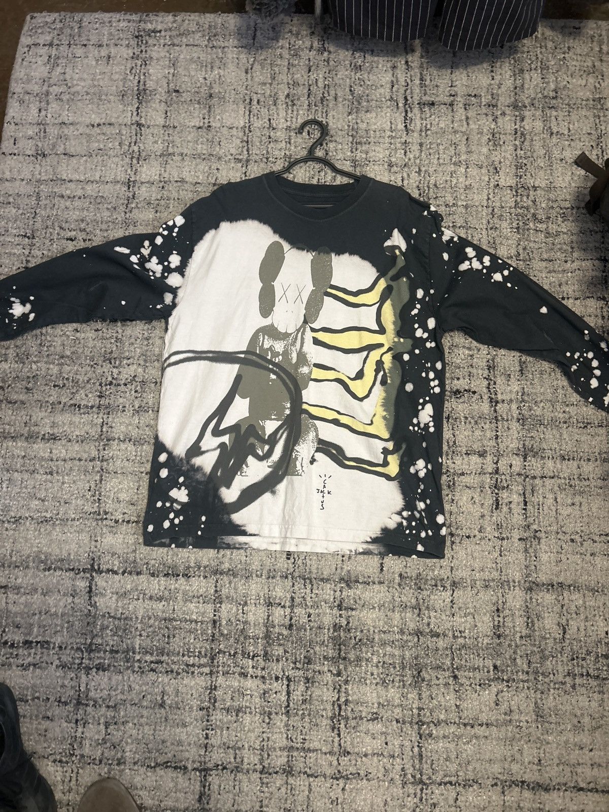 Fragment Design × Kaws × Travis Scott Cactus jack X Kaws Size US XL / EU 56 / 4 - 1 Thumbnail