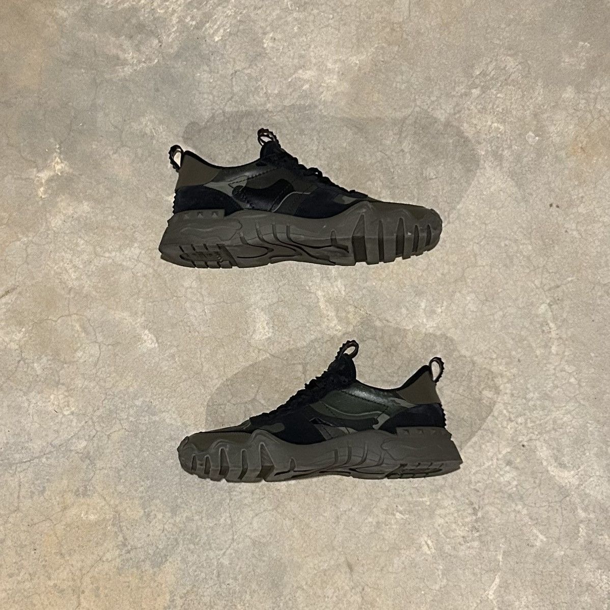 Valentino Valentino Garavani Rockrunner Plus Military Camo Shoes US 10 Size US 10 / EU 43 - 2 Thumbnail