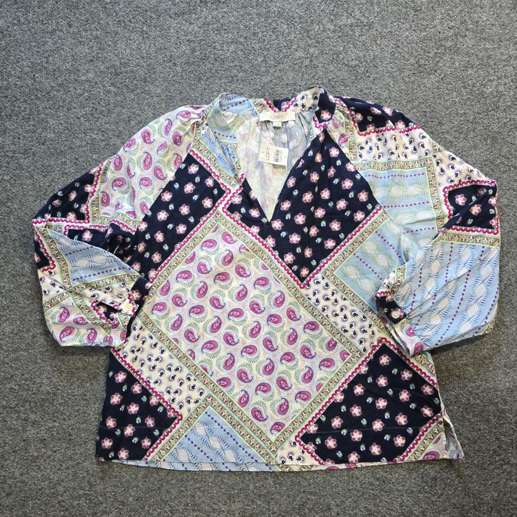 Loft LOFT Blouse Womens Size M Blue Pink Patchwork Peasant Casual V-Neck Long Sleeve Pullover Lightweight Floral Pattern Summer Spring Fall Regular Size M / US 6-8 / IT 42-44 - 2 Thumbnail