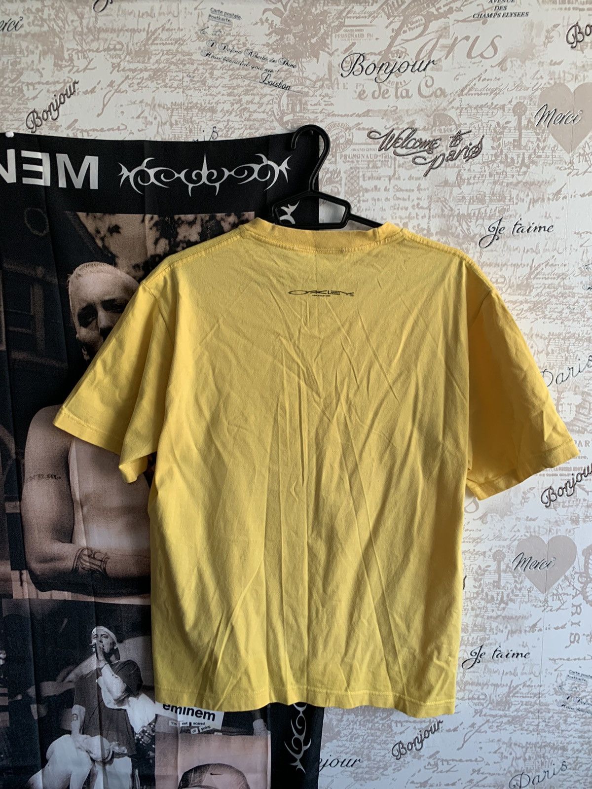Oakley Oakley vintage t-shirts Size US L / EU 52-54 / 3 - 5 Thumbnail