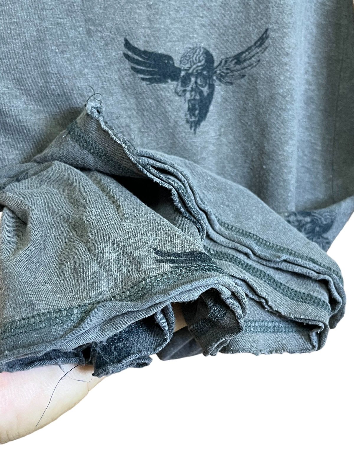 Jun Takahashi ICONIC🔥UNDERCOVER SKULL DISTRESSED STYLE 3 QUARTER SHIRT Size M / US 6-8 / IT 42-44 - 6 Thumbnail