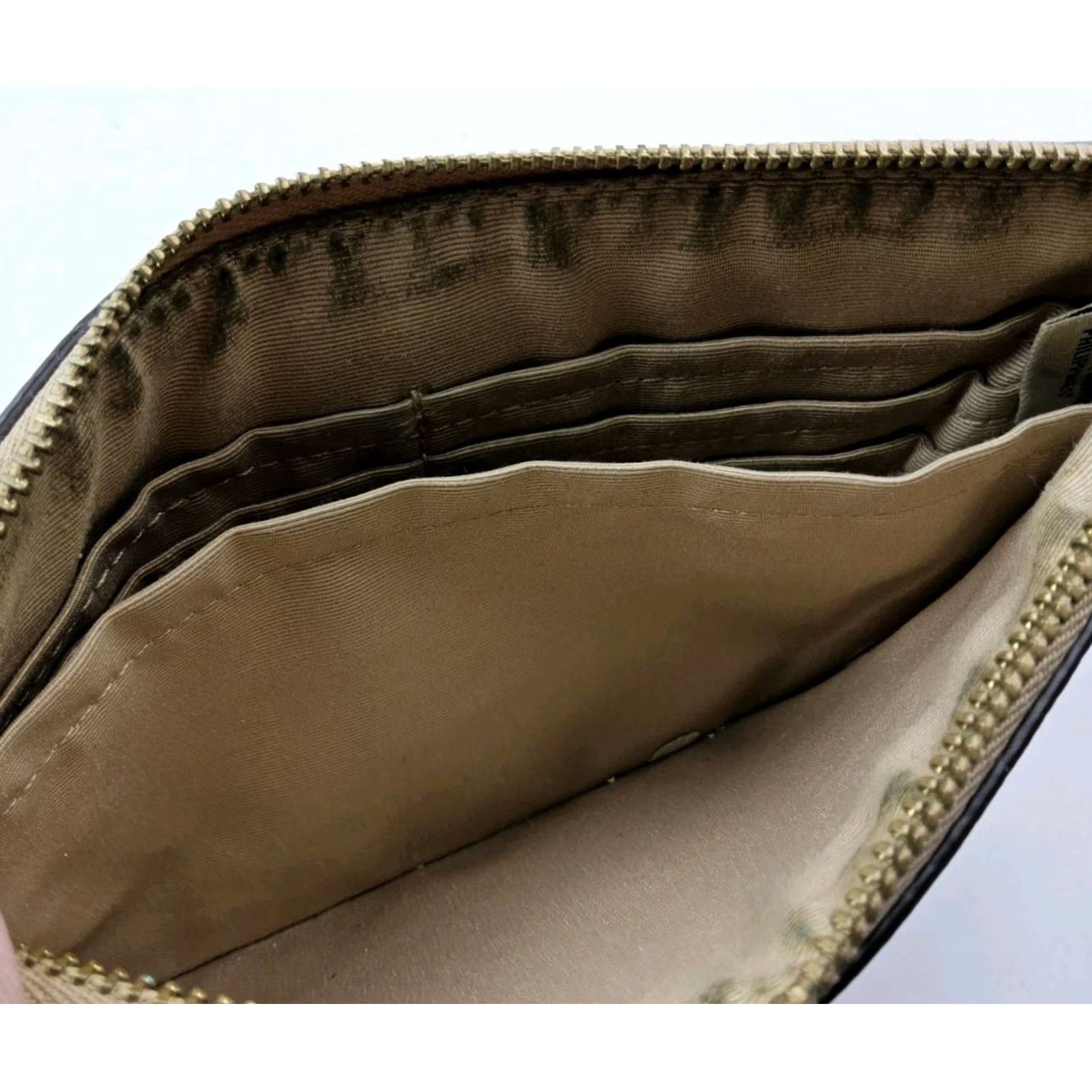 Coach Coach Leather Zipper Pouch Clutch Bag Wallet Women's Brown Leather Clutch Zipper Size ONE SIZE - 4 Thumbnail