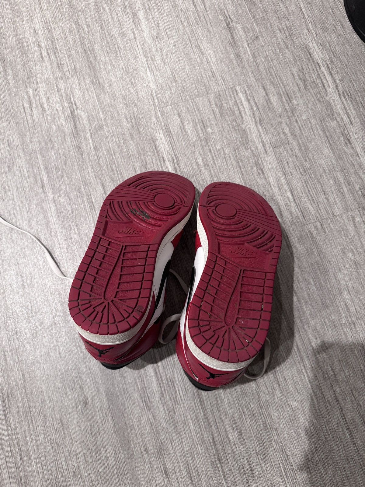 Nike Jordan 1 Chicago size 9 Size US 9 / EU 42 - 3 Thumbnail