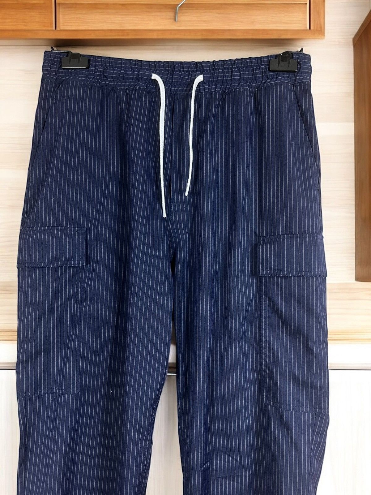 Weekday Weekday Amity Woven Joggers size M new navy blue Size 30" / US 8 / IT 44 - 2 Thumbnail