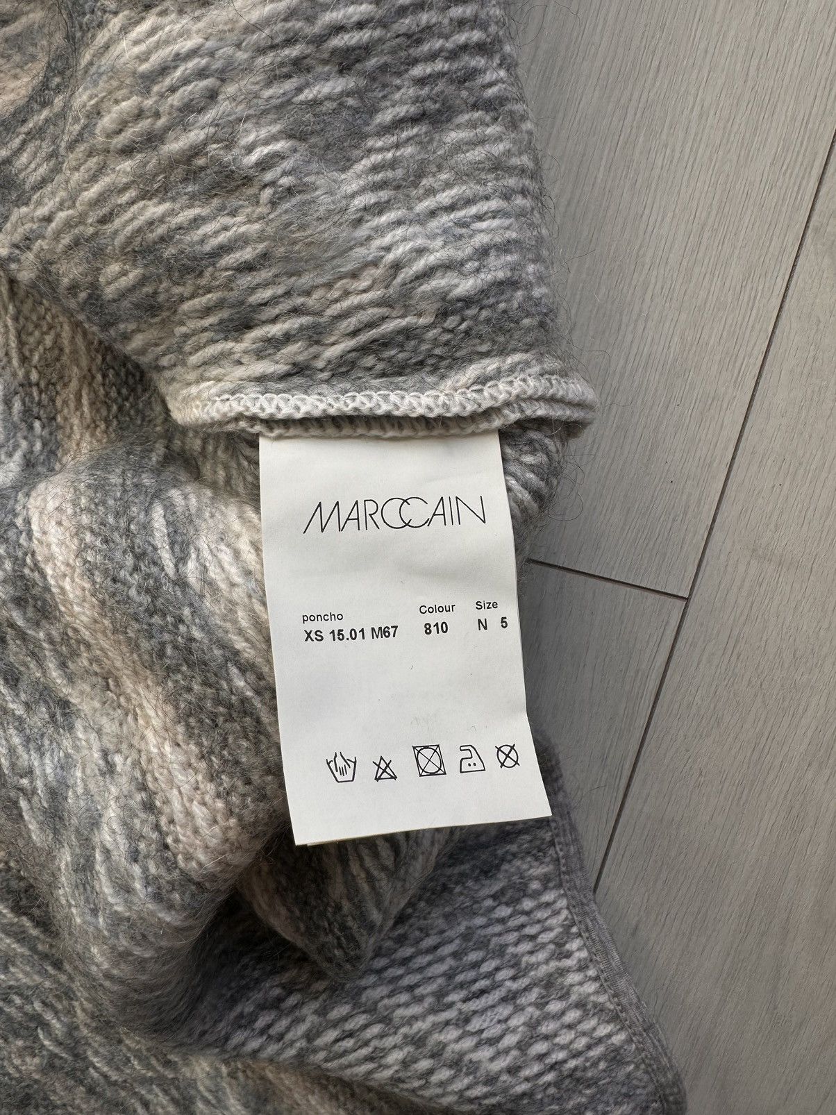 Designer × Japanese Brand MARC CAIN Cape Poncho Sweater Aztec pattern Size XS / US 0-2 / IT 36-38 - 10 Thumbnail