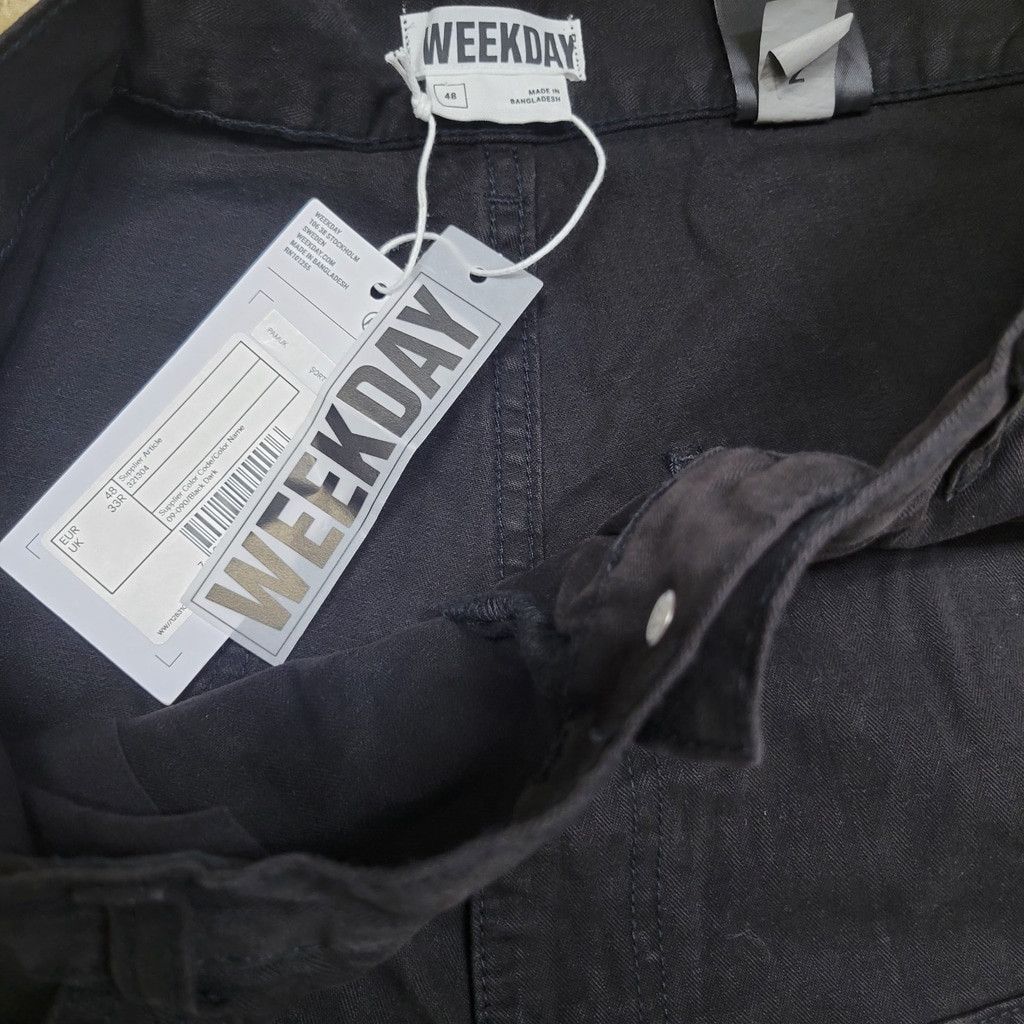 Weekday Weekday Longline Suiting Black Fray Loose Fitting Shorts 33 Size 38" / US 16 / IT 52 - 8 Thumbnail