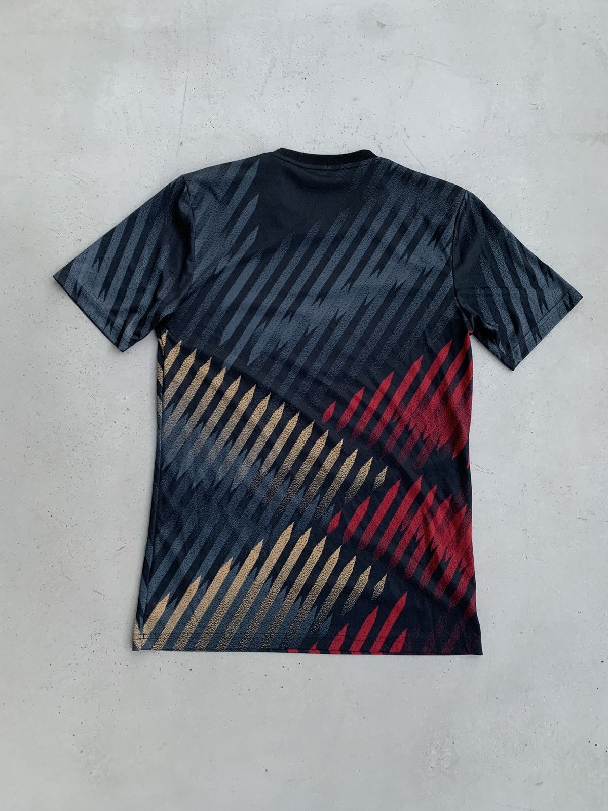 Adidas Adidas Germany Jersey Vintage Football T-shirt Sportswear Size US S / EU 44-46 / 1 - 8 Thumbnail