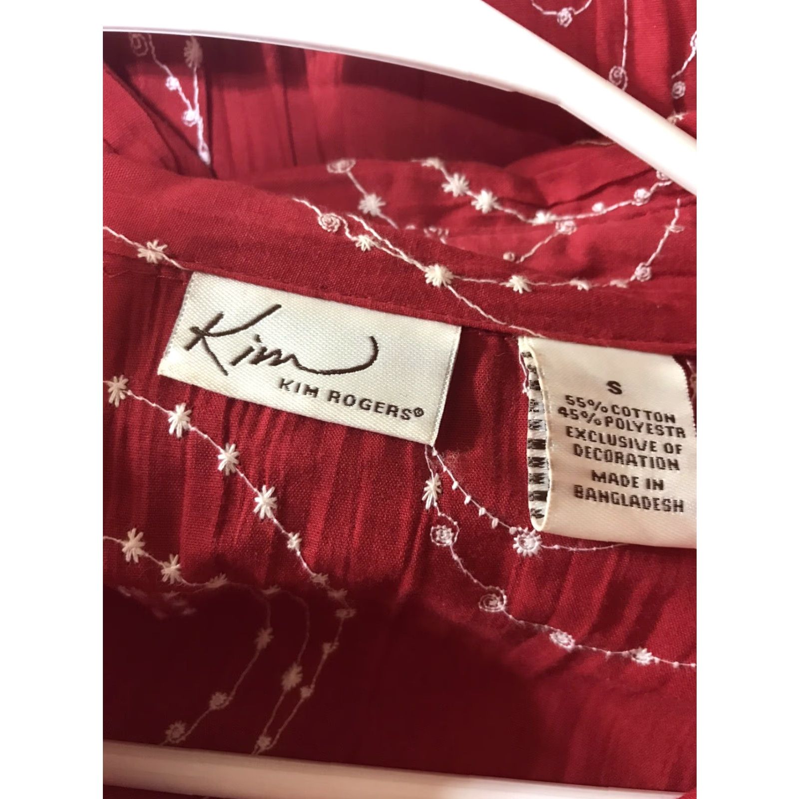 Vintage KIM ROGERS Button-Up Shirt Womens Small Red/White Embroidered 3/4 Sleeve Cotton Size S / US 4 / IT 40 - 3 Thumbnail