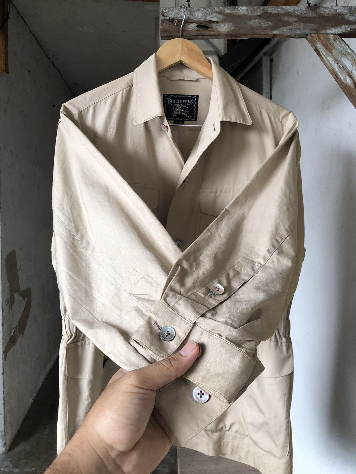 Burberry Vintage Burberry Light Jacket Size L / US 10 / IT 46 - 13 Thumbnail