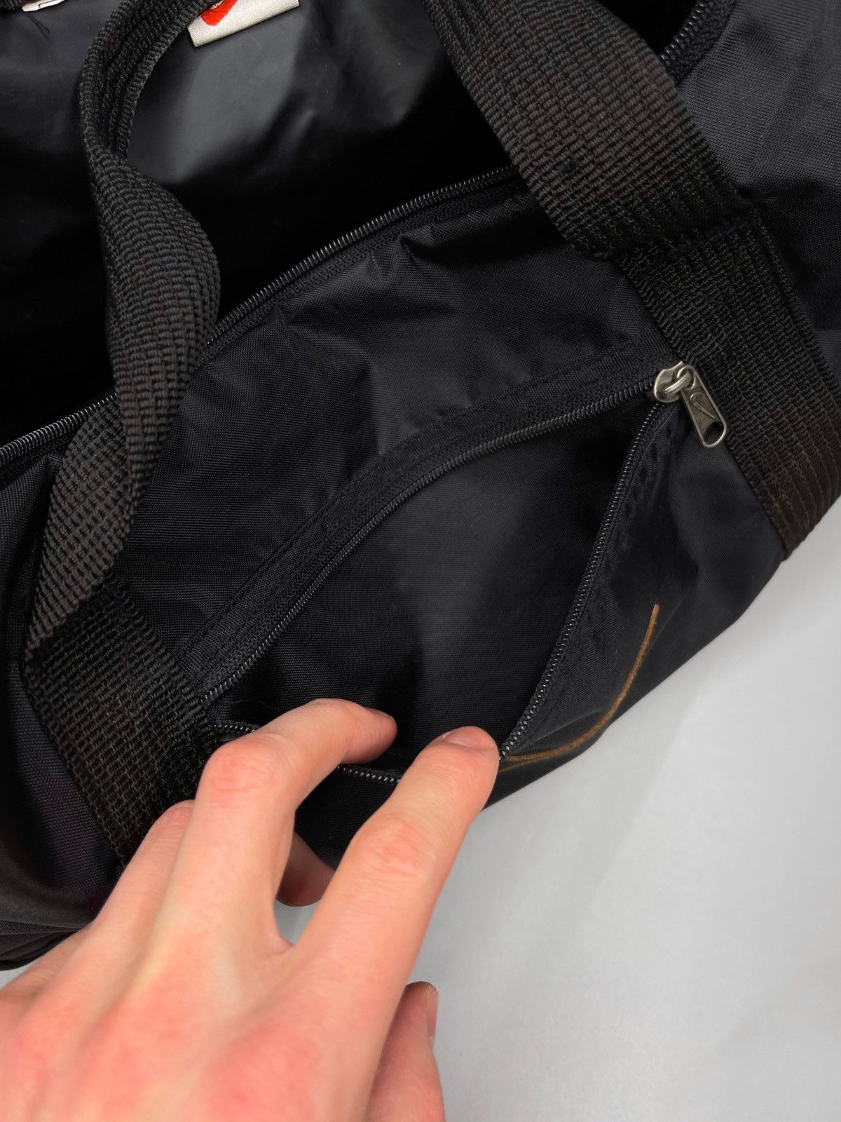 Nike × Vintage Vintage 90’s Nike Y2K Bag Size ONE SIZE - 11 Thumbnail