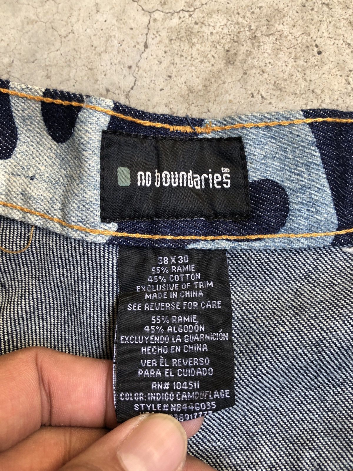 Vintage 2000s NO BOUNDARIES JORT CAMO CARPENTER DENIM BAGGY WIDE Size US 40 / EU 56 - 8 Thumbnail