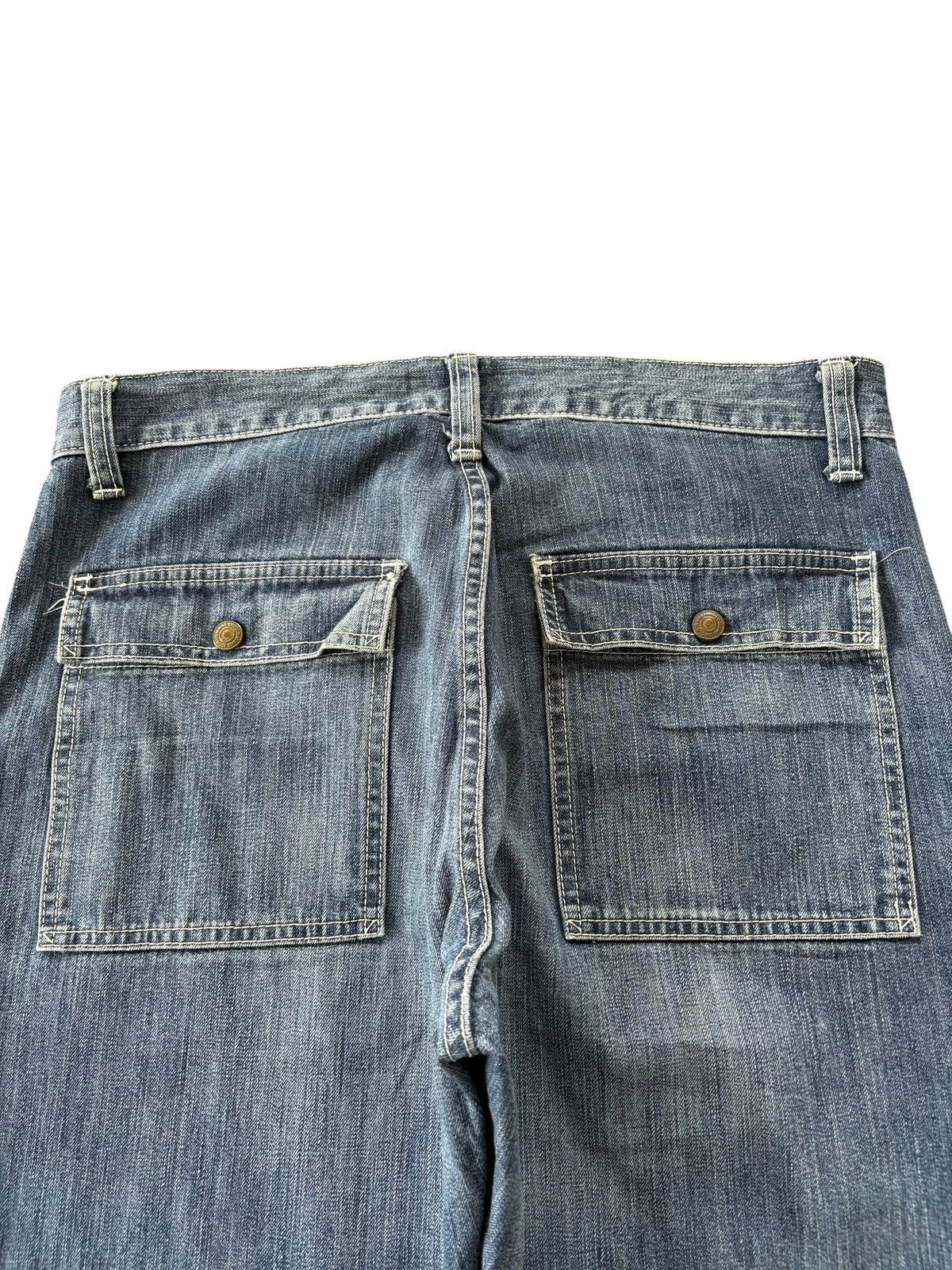Uniqlo Vintage Uniqlo Baker Distressed Baggy Jeans Size US 33 - 4 Thumbnail