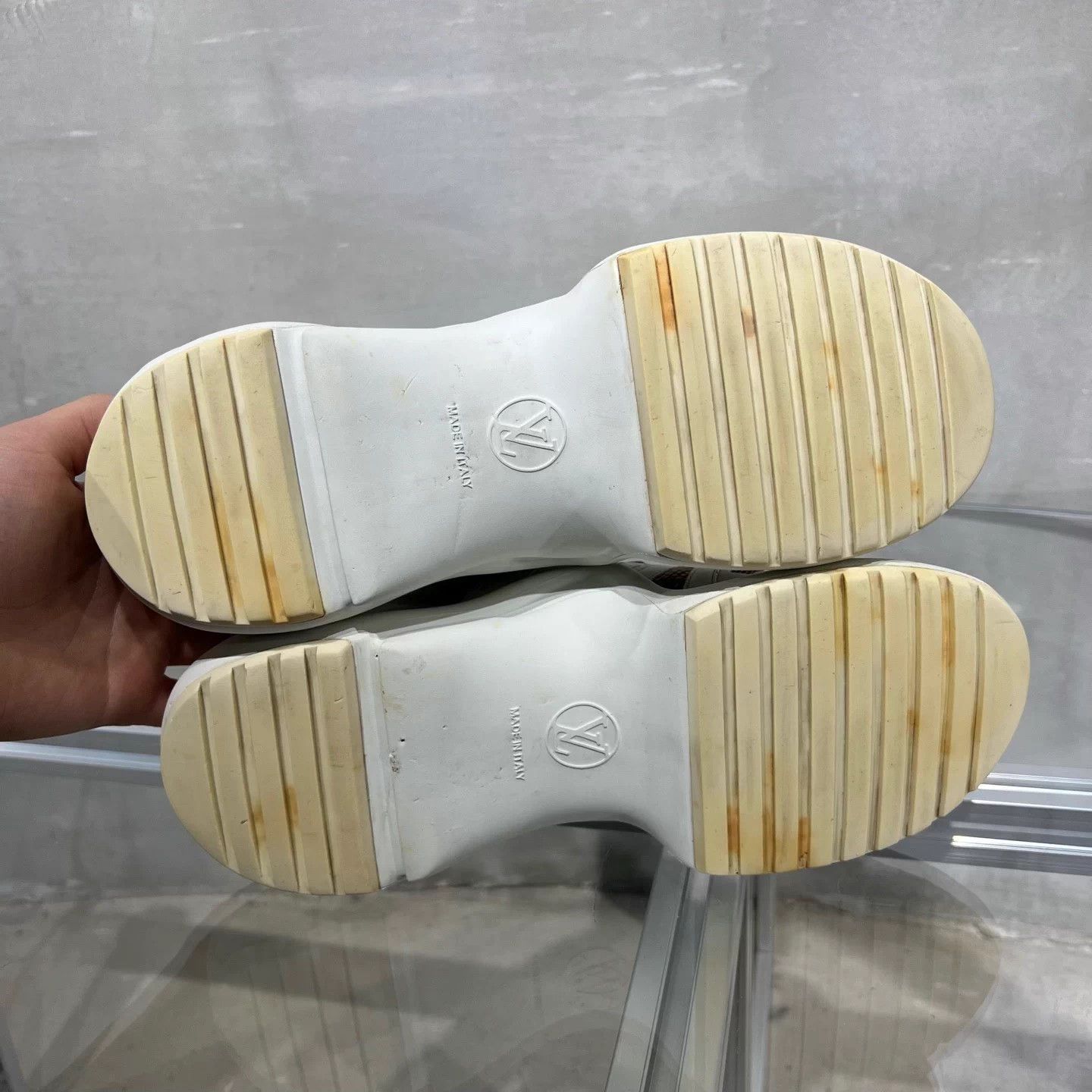Louis Vuitton LV Monogram Arch Sneaker UK3.5 EU37.5 Size US 6.5 / IT 36.5 - 6 Thumbnail