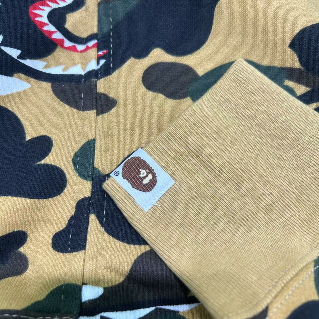 Bape BAPE CAMO SHARK HALF ZIP HOODIE Size US M / EU 48-50 / 2 - 3 Thumbnail
