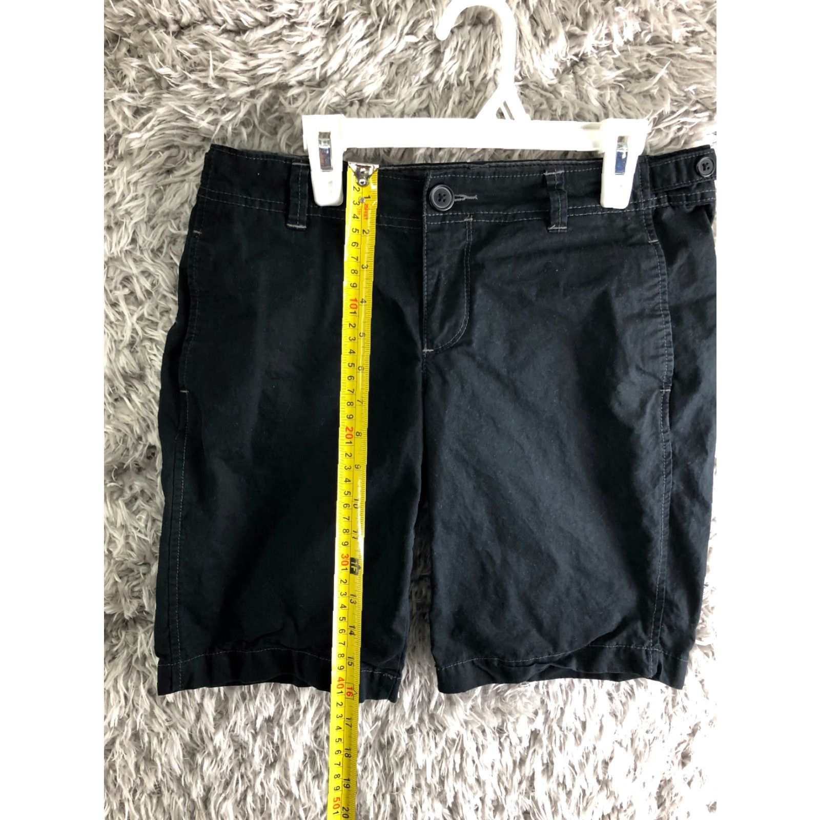 Old Navy Old Navy Womens Bermuda Shorts Mid Rise Dark Wash Black Cotton 2 Regular 28in Inseam 7in 5-Pocket Denim Casual Vintage N/A Size 26" / US 2 / IT 38 - 3 Thumbnail