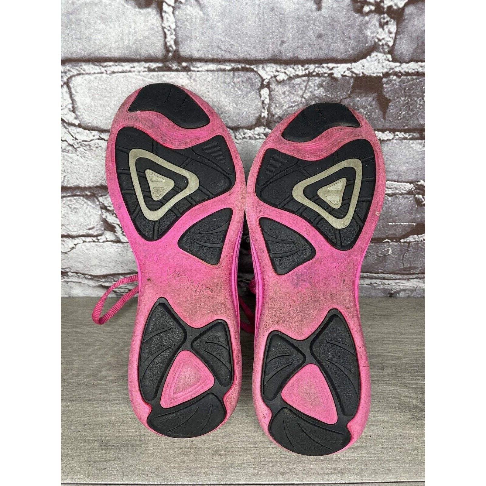 Other Vionic Python Black Pink Lace Up Comfort Athletic Sneakers W Size US 7.5 / IT 37.5 - 8 Thumbnail