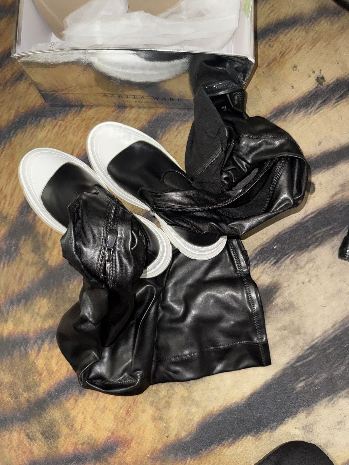 Alexander Wang Alex Wangs Woman’s Black Boots Size US 7.5 / IT 37.5 - 5 Thumbnail