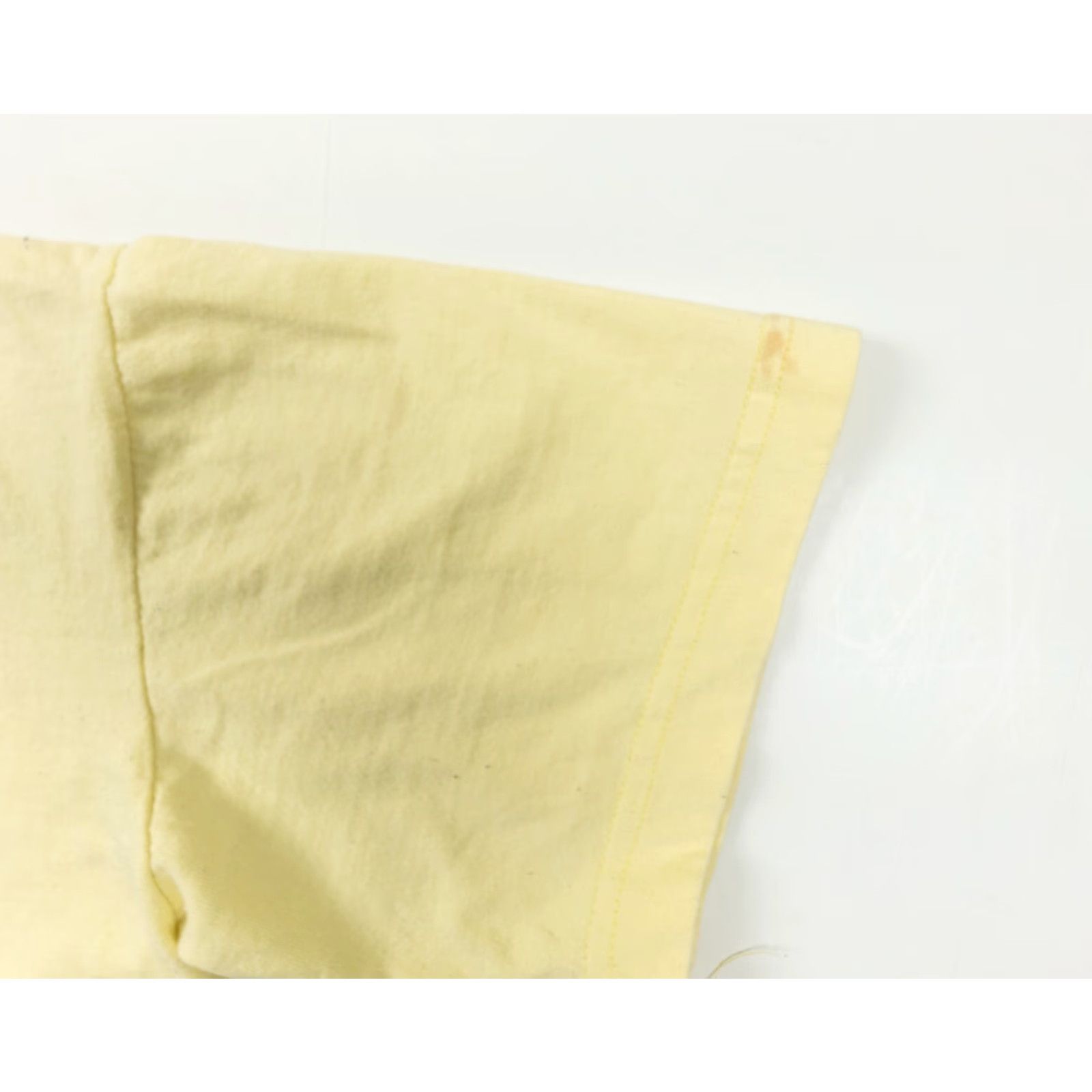 Vintage VINTAGE Giordano Shirt Adult Medium Yellow Short Sleeve 90s Graphic Tee Mens Size US M / EU 48-50 / 2 - 5 Thumbnail