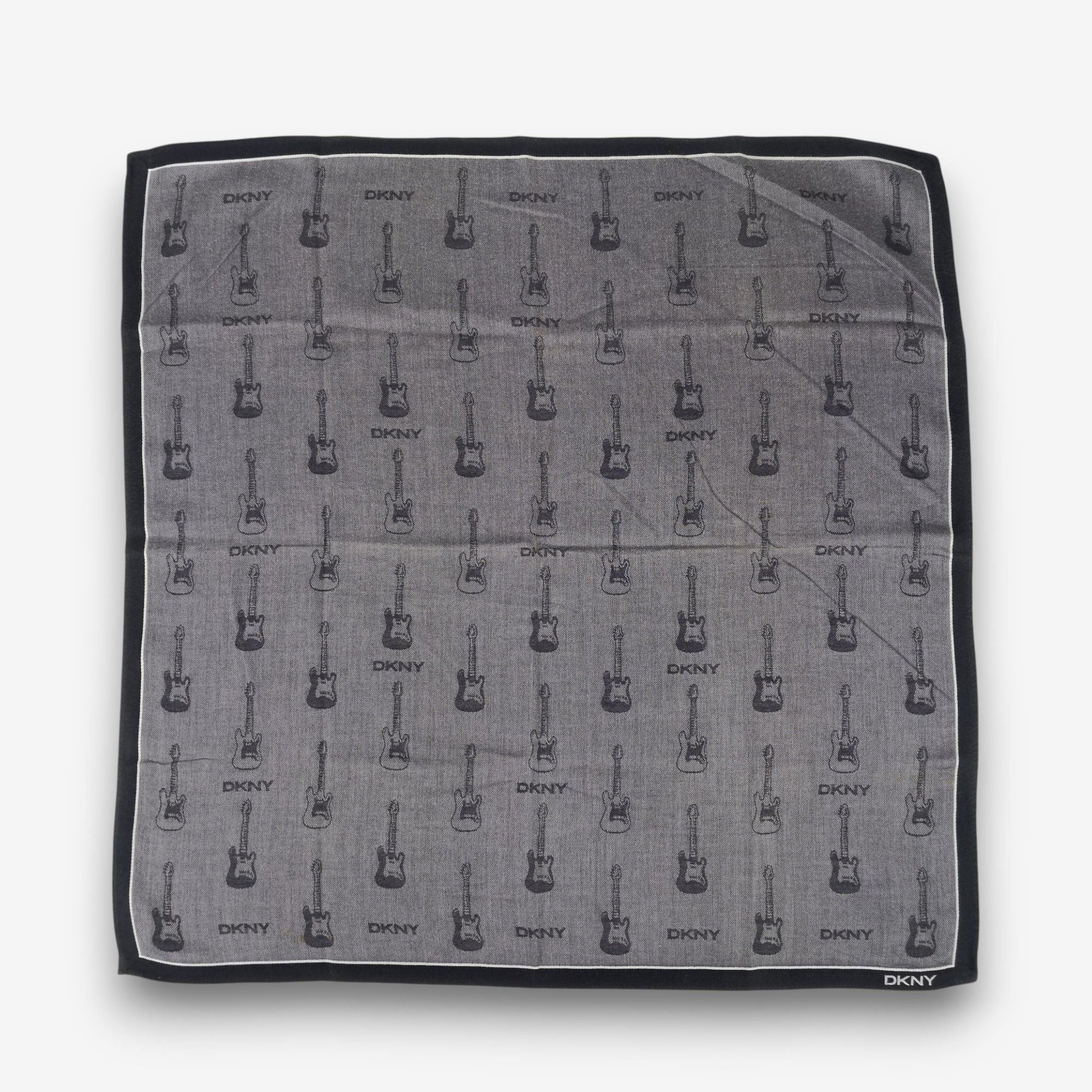 DKNY Vintage DKNY Handkerchief Pocket Square Bandana Size ONE SIZE - 2 Thumbnail