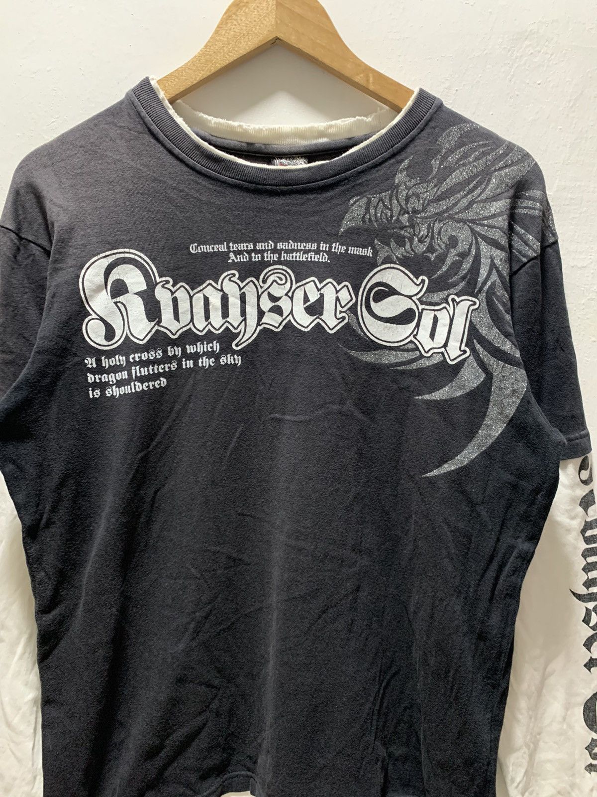 If Six Was Nine Beaumere Guardian Gae Bold Dragon poem Distressed Shirt Size US M / EU 48-50 / 2 - 5 Thumbnail