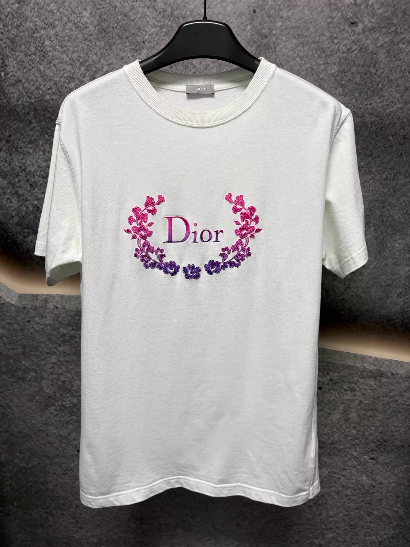 Dior Dior White Short Sleeve T - Shirt M Size US M / EU 48-50 / 2 - 1 Thumbnail