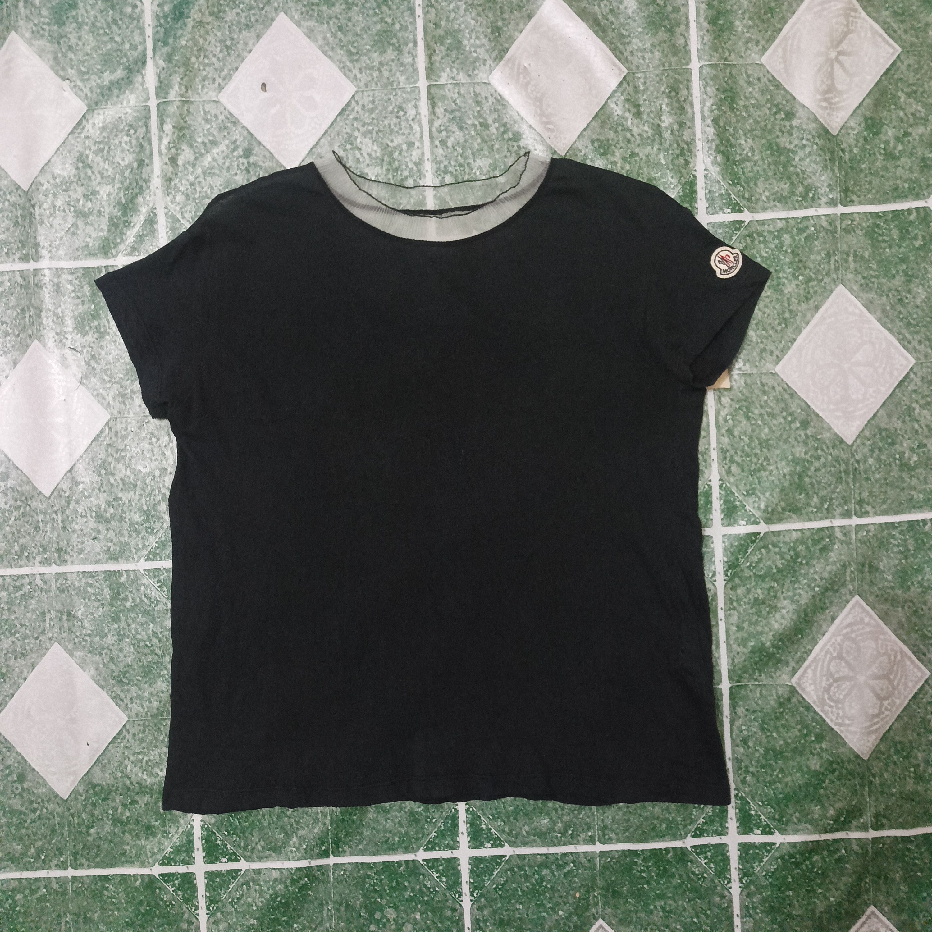 Moncler Moncler t shirt Size XS / US 0-2 / IT 36-38 - 1 Thumbnail