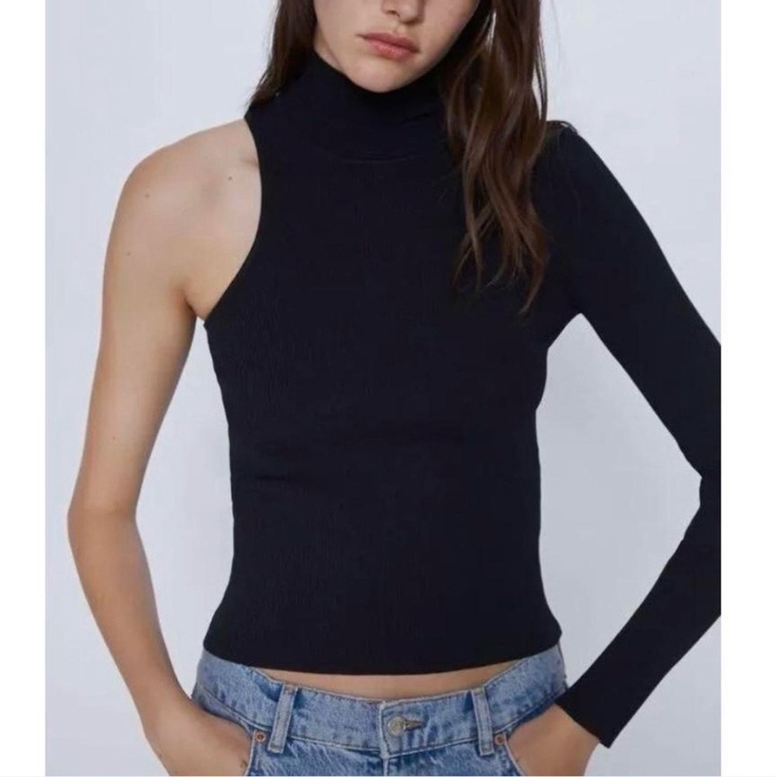 Zara Zara High Neck Ribbed Asymmetrical Long Sleeve Womens Small Size S / US 4 / IT 40 - 1 Thumbnail