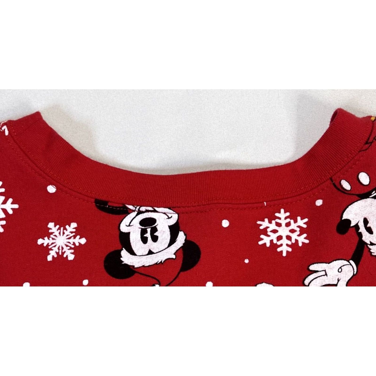Disney Disney Mickey Mouse Sweatshirt 2XL Red Christmas Snowflake AOP Crew Neck Pullover Long Sleeve Graphic Print Women Vintage: No Size XXL / US 16-18 / IT 52-54 - 6 Thumbnail