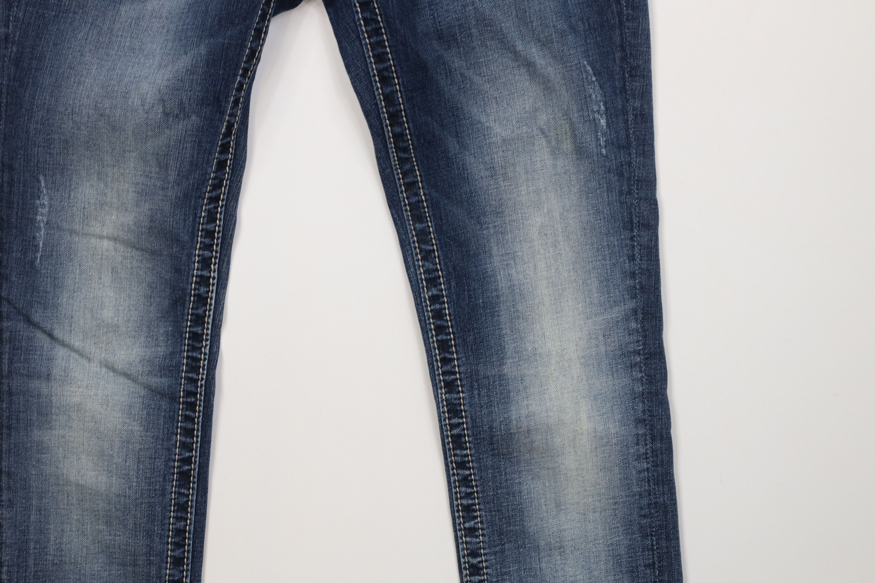 Miss Me Miss Me Bling Jeweled Signature Skinny Cropped Jeans Blue Size 25" / US 0 / IT 36 - 4 Thumbnail