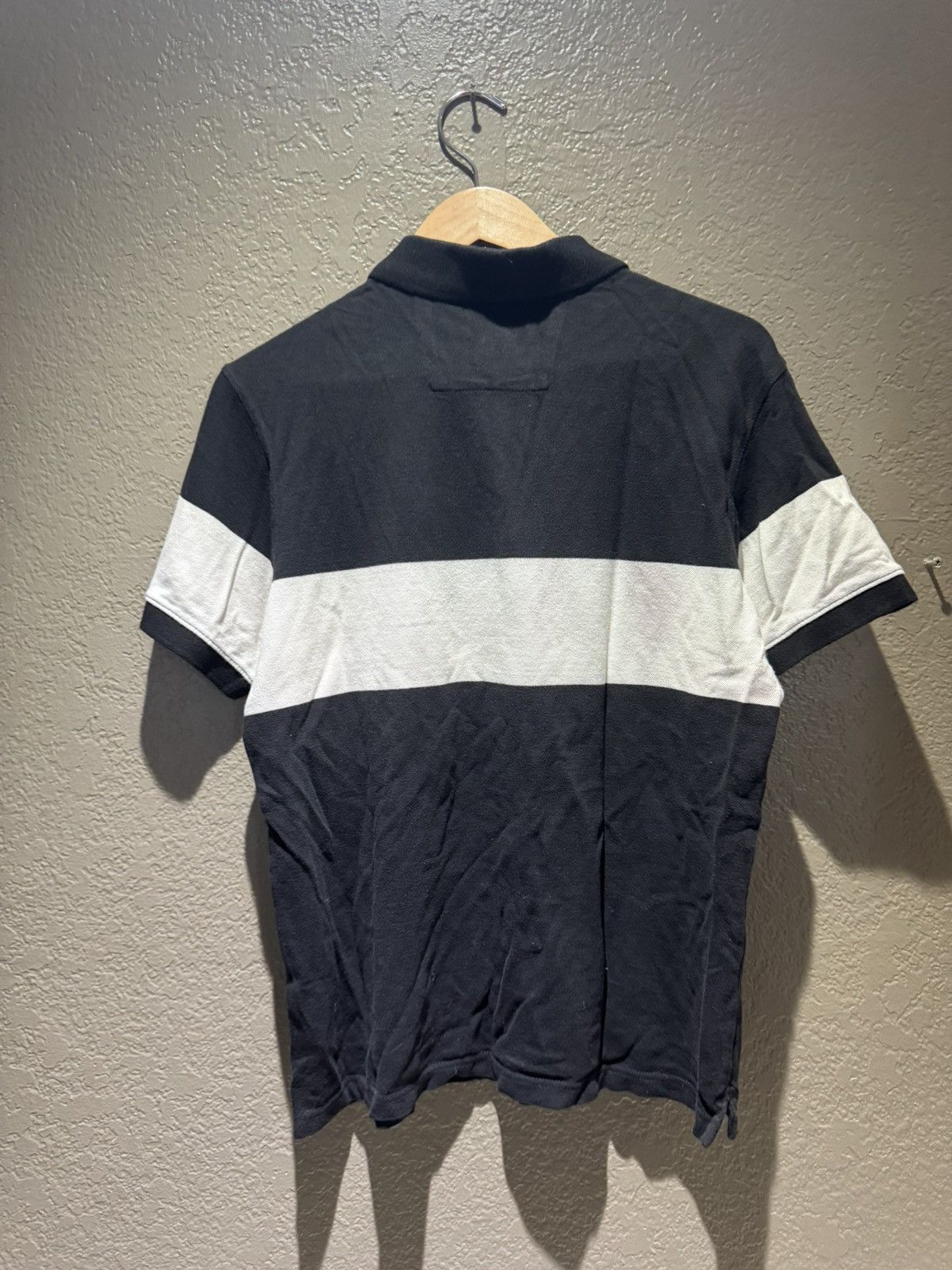Banana Republic Banana Republic Polo Elephant Black White Medium Collard Tee Size US M / EU 48-50 / 2 - 4 Thumbnail