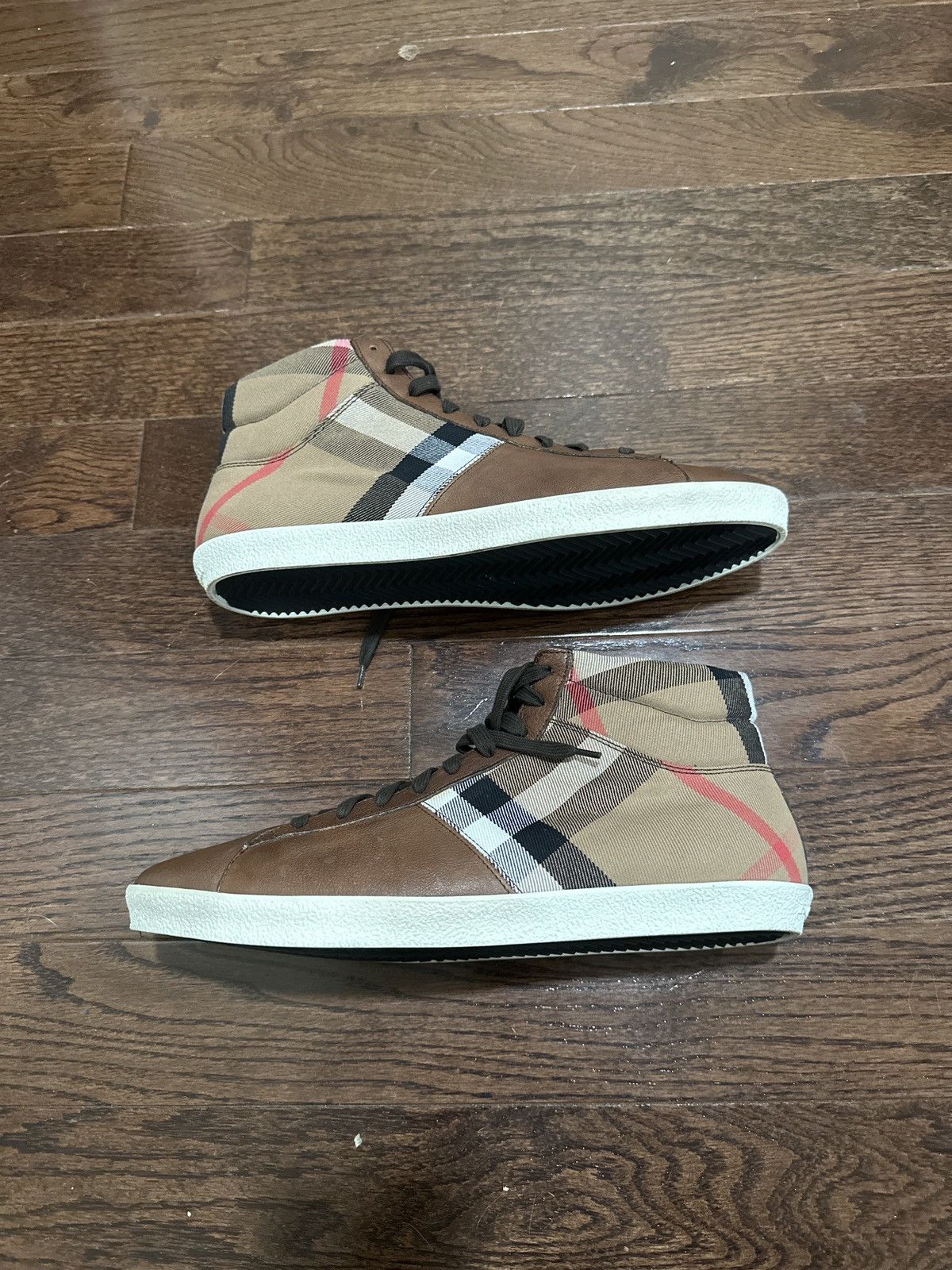 Burberry Burberry Vintage Check High Top Sneaker Size US 11 / EU 44 - 3 Thumbnail