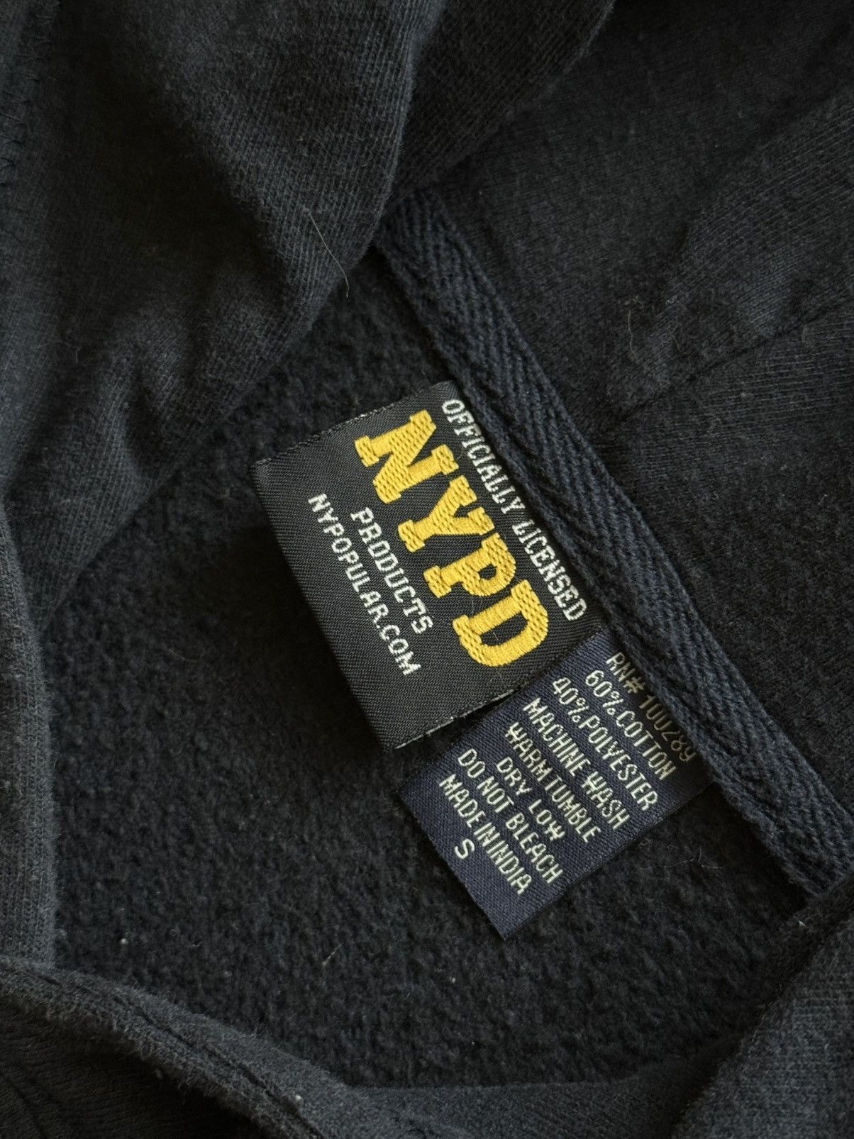 Vintage NYPD New York City Police Dept. Y2K vintage logo hoodie Size US S / EU 44-46 / 1 - 4 Thumbnail