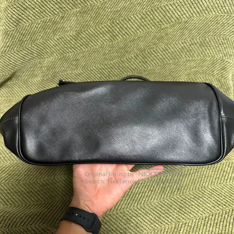 Givenchy Givenchy Bambi Tote Bag Large Black. Size ONE SIZE - 5 Thumbnail