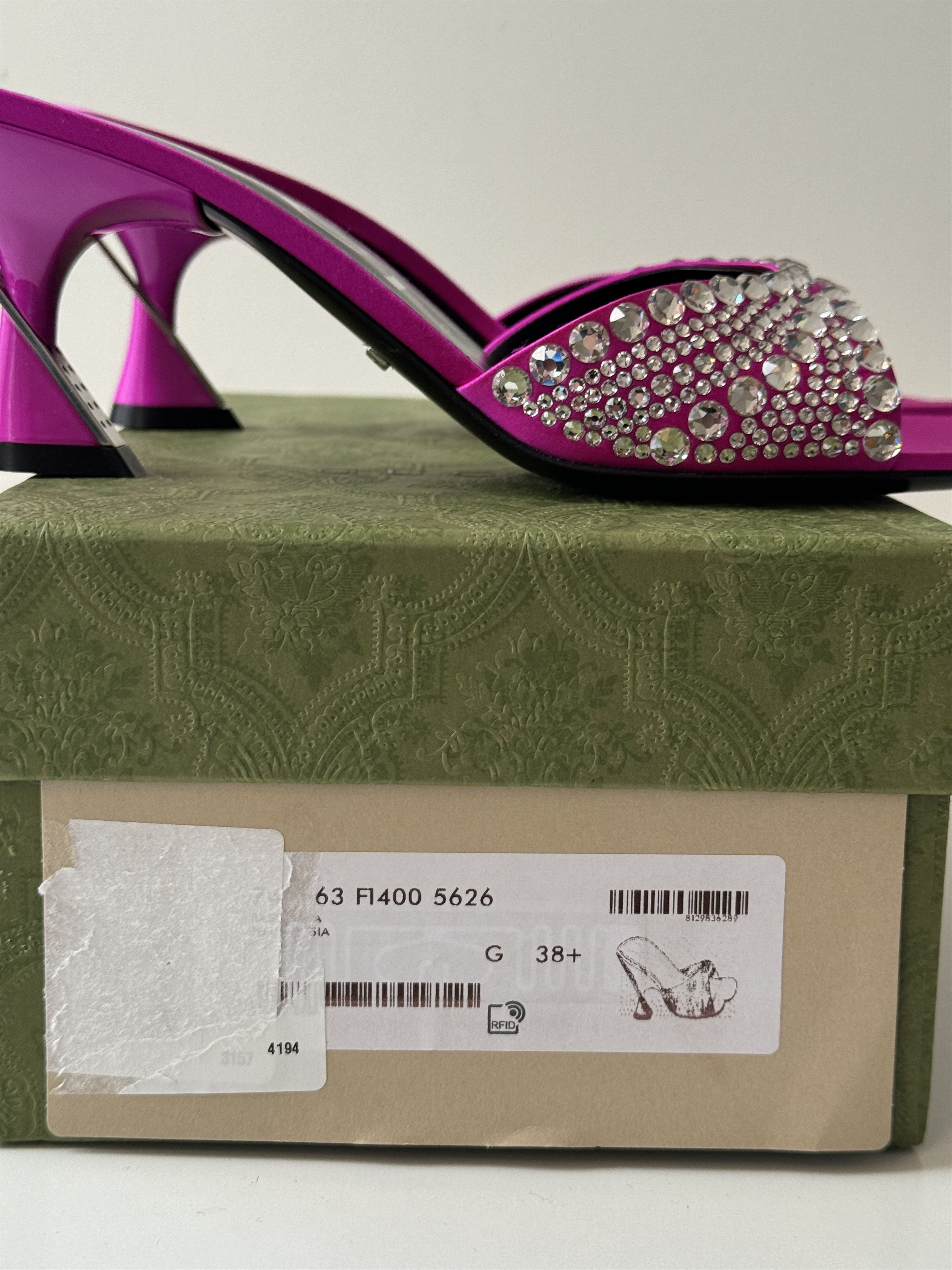 Gucci size 38.5G - Gucci Sandal Crystal Galactica Pink Slide Size US 8.5 / IT 38.5 - 8 Thumbnail